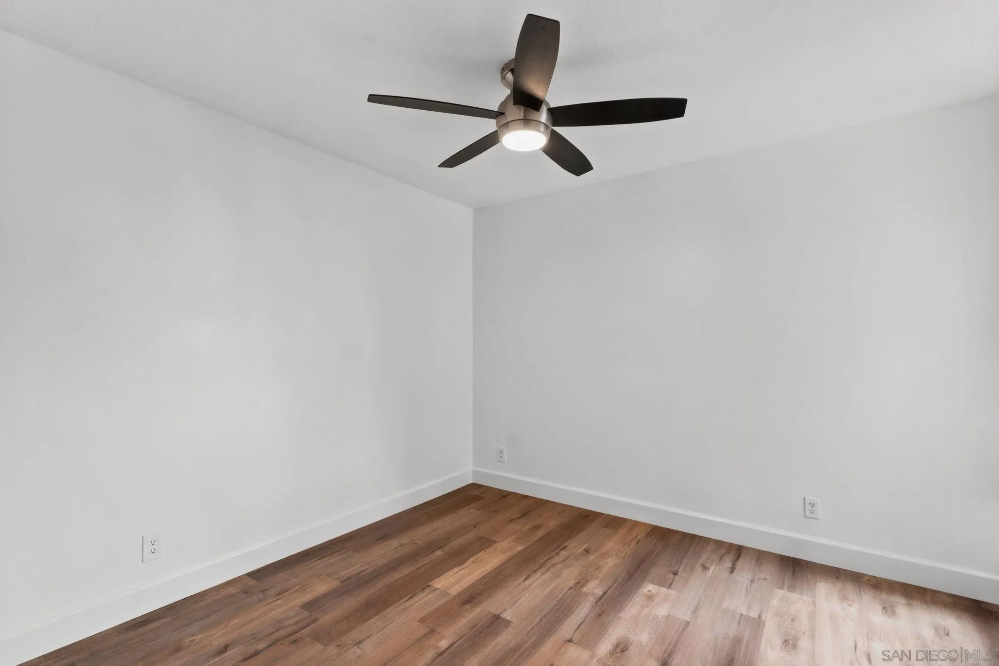 13754 Mango Dr Unit 103