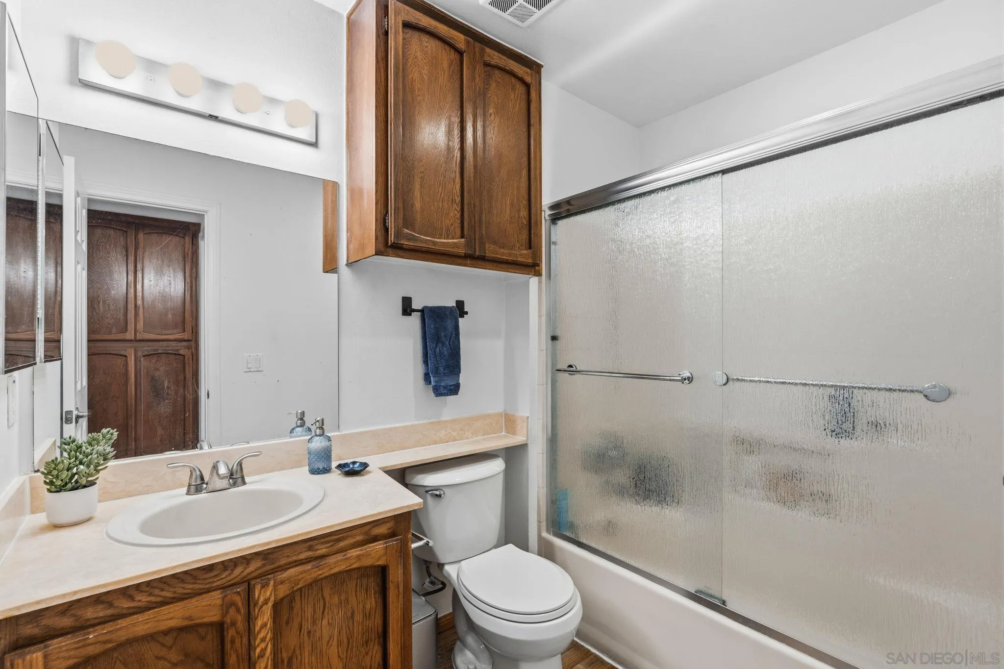4077 Illinois St Unit 5