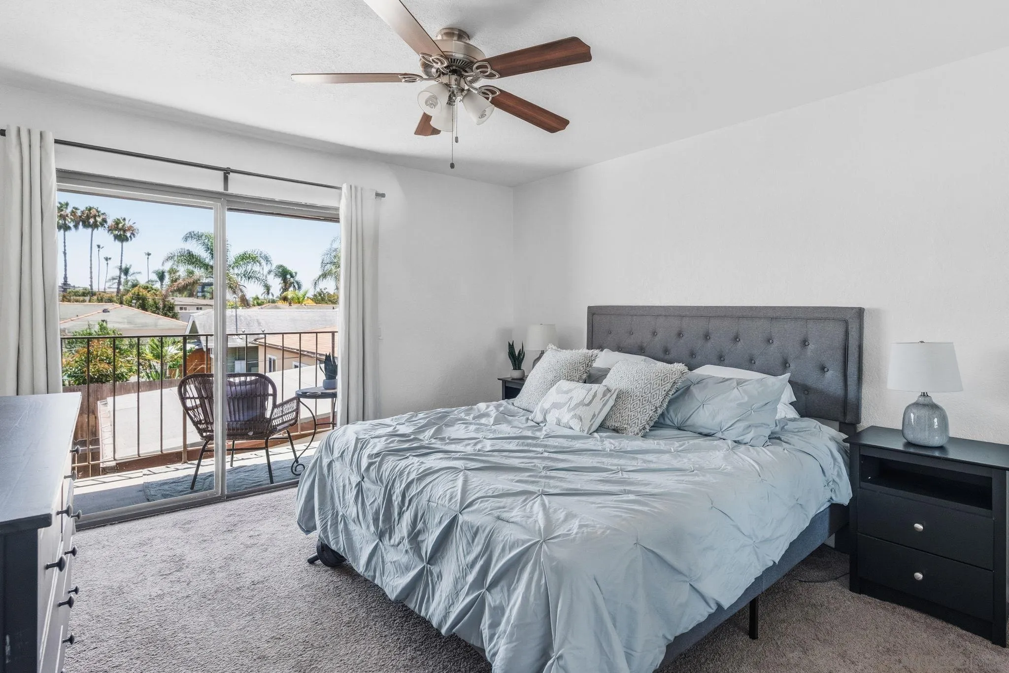 4077 Illinois St Unit 5