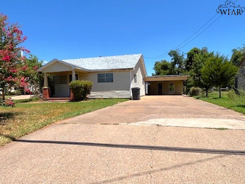 1035 HARLAN AVENUE