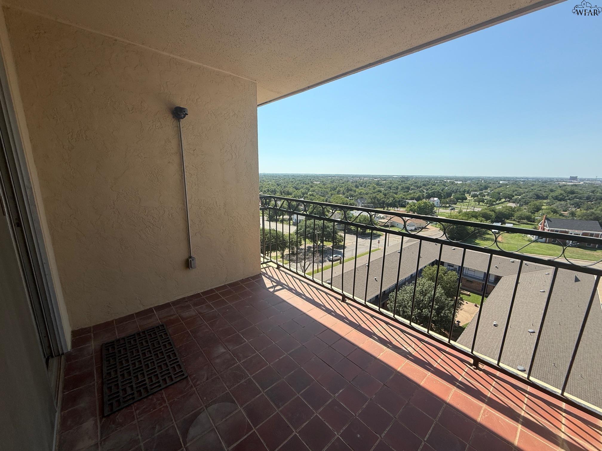 2100 SANTA FE STREET Unit: Unit 1005
