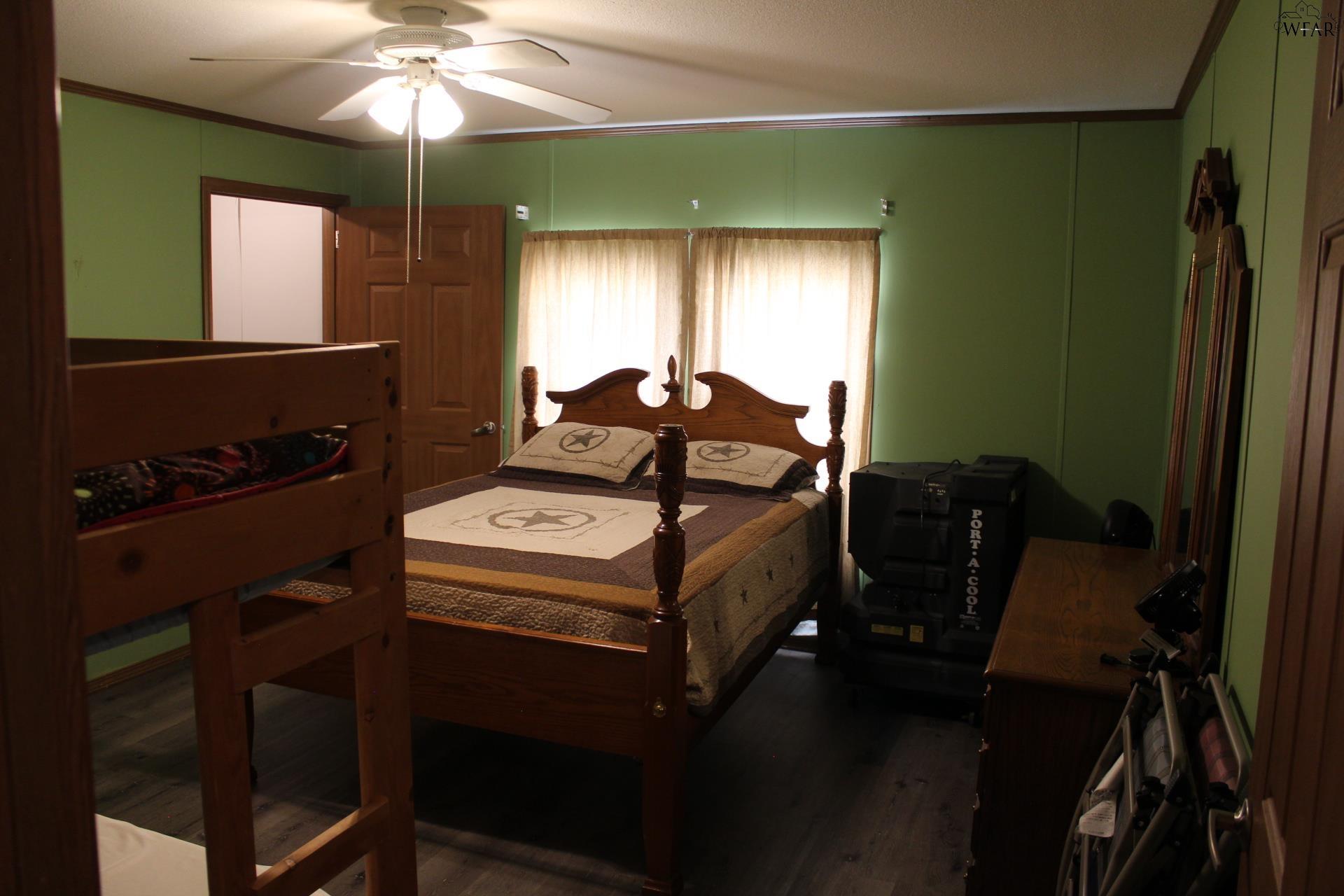 4567 W ARROWHEAD DRIVE