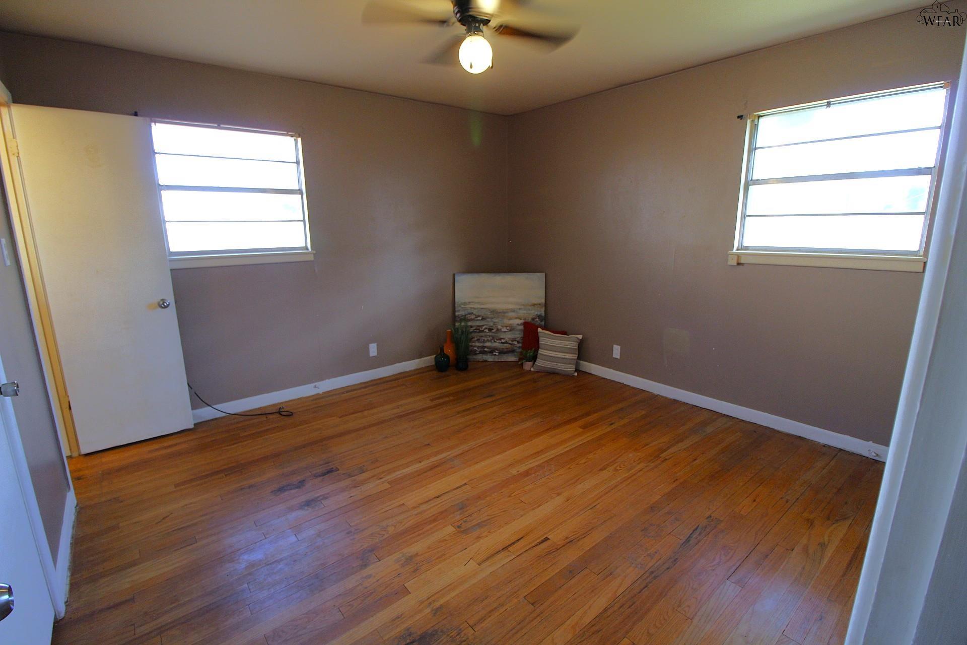 4949 S LAKE PARK DRIVE