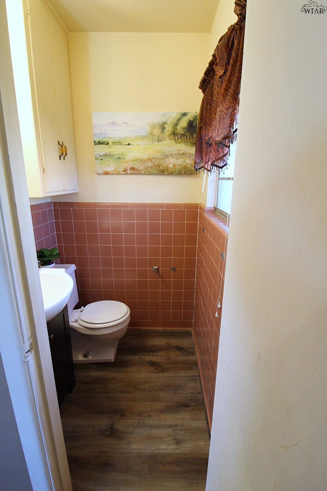 4949 S LAKE PARK DRIVE