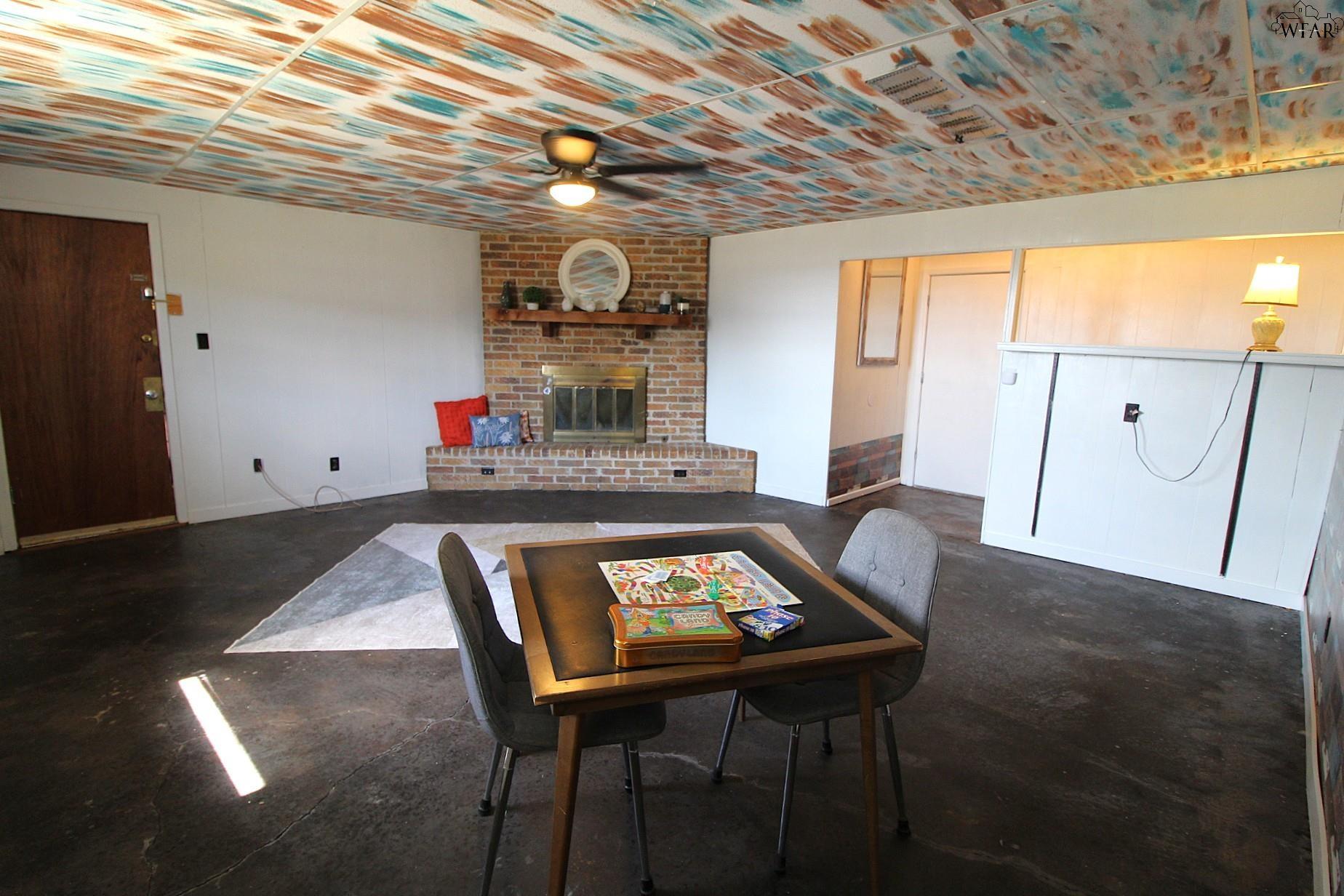 4949 S LAKE PARK DRIVE