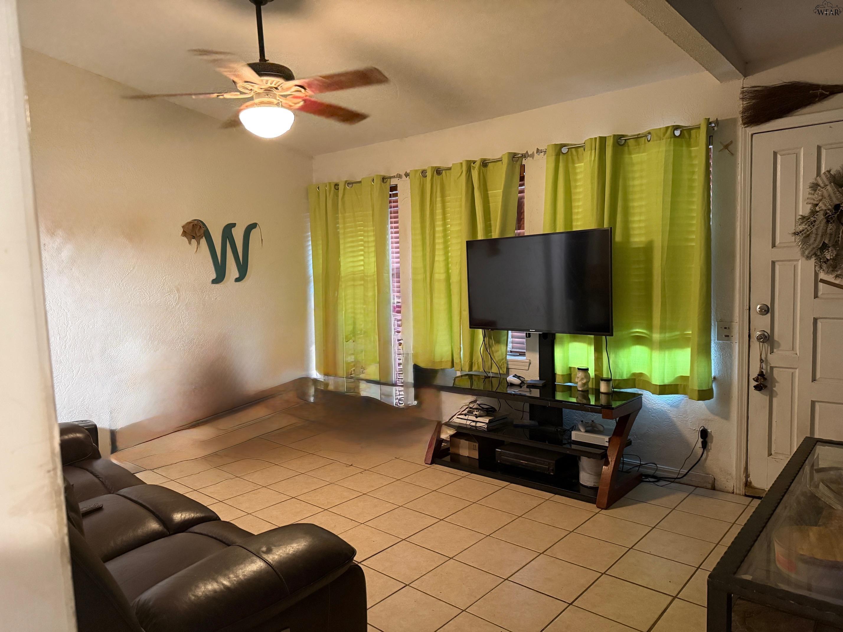 1309 OAKHURST DRIVE