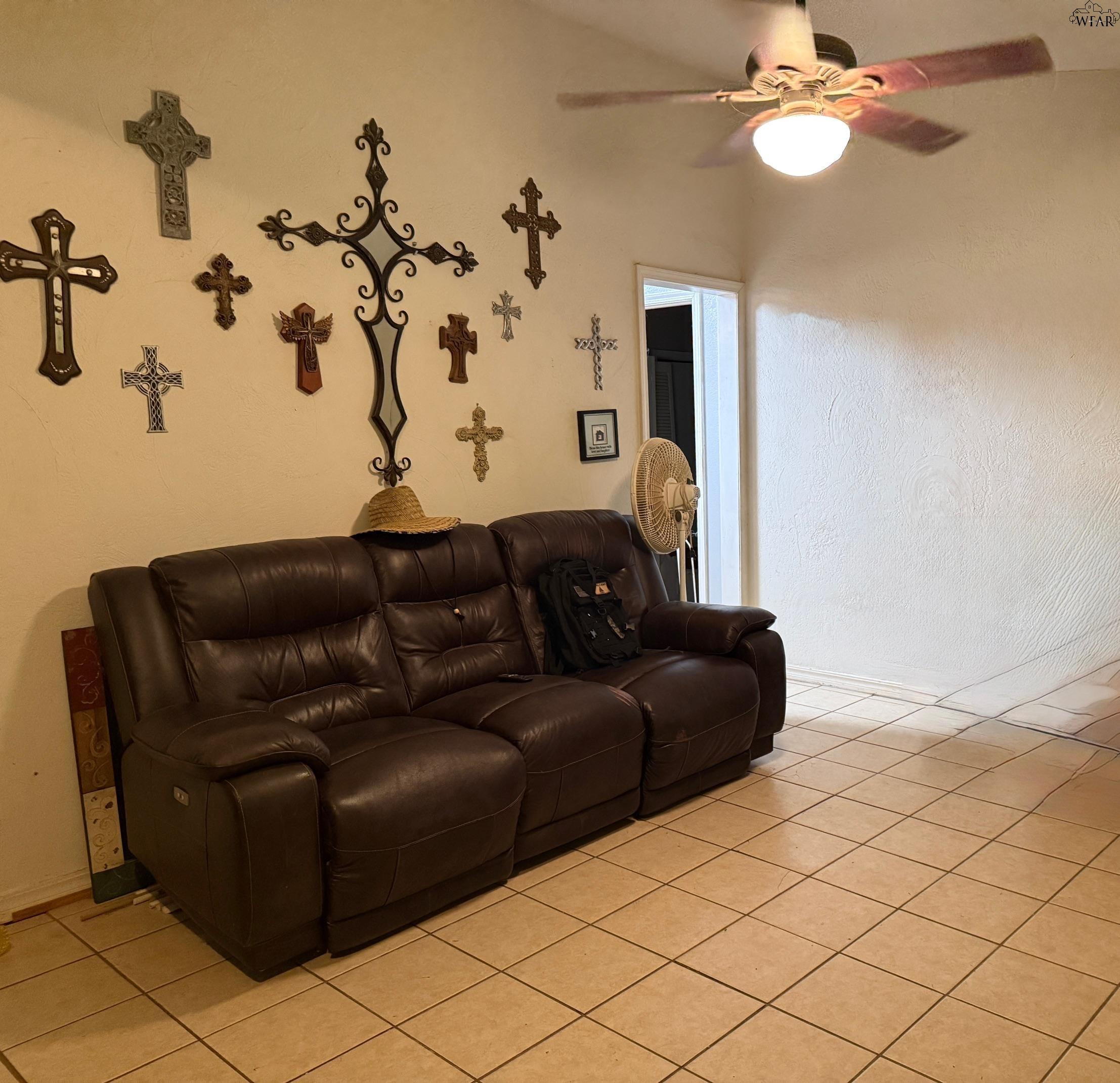 1309 OAKHURST DRIVE