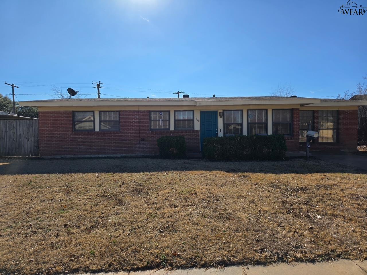 1309 OAKHURST DRIVE