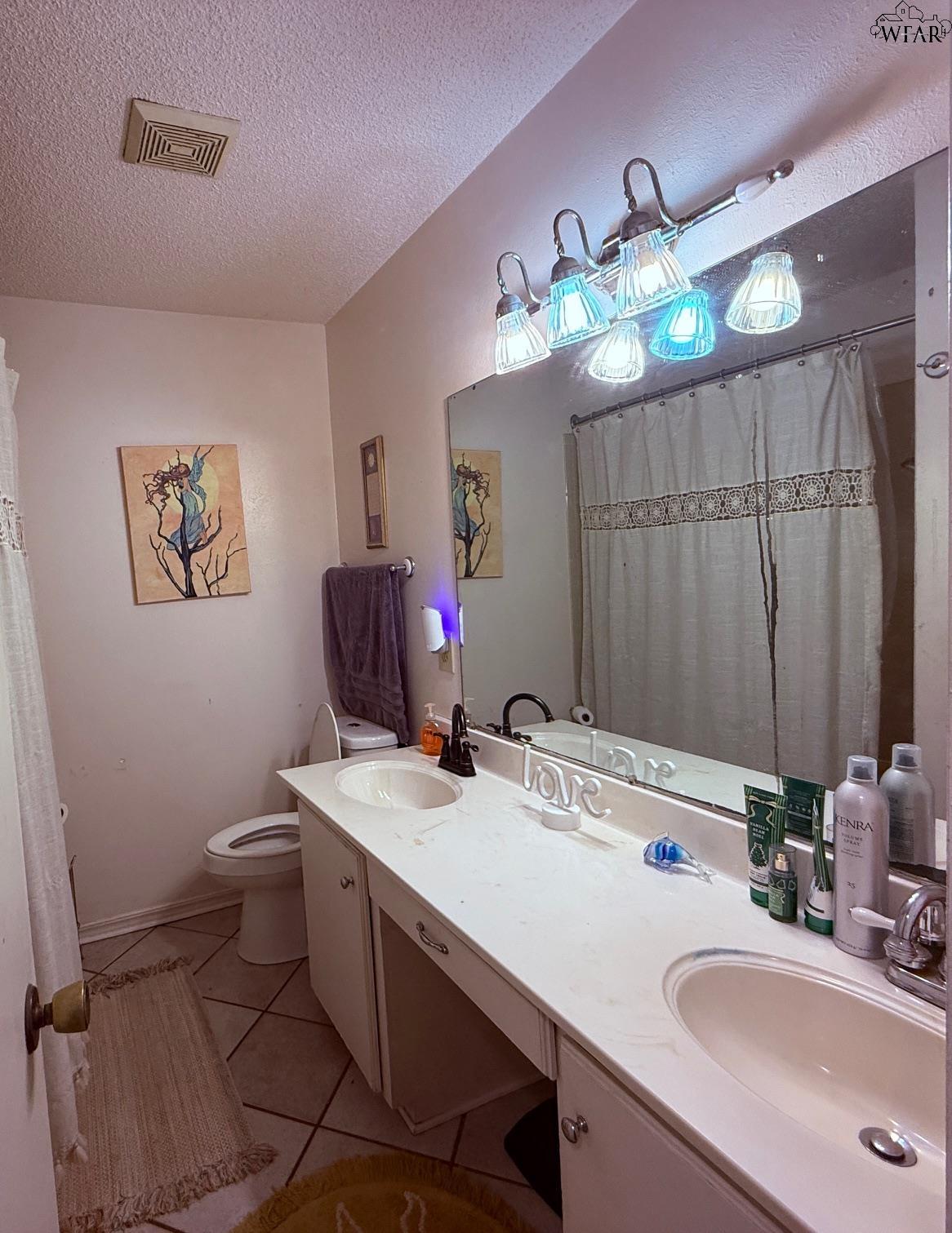 1309 OAKHURST DRIVE