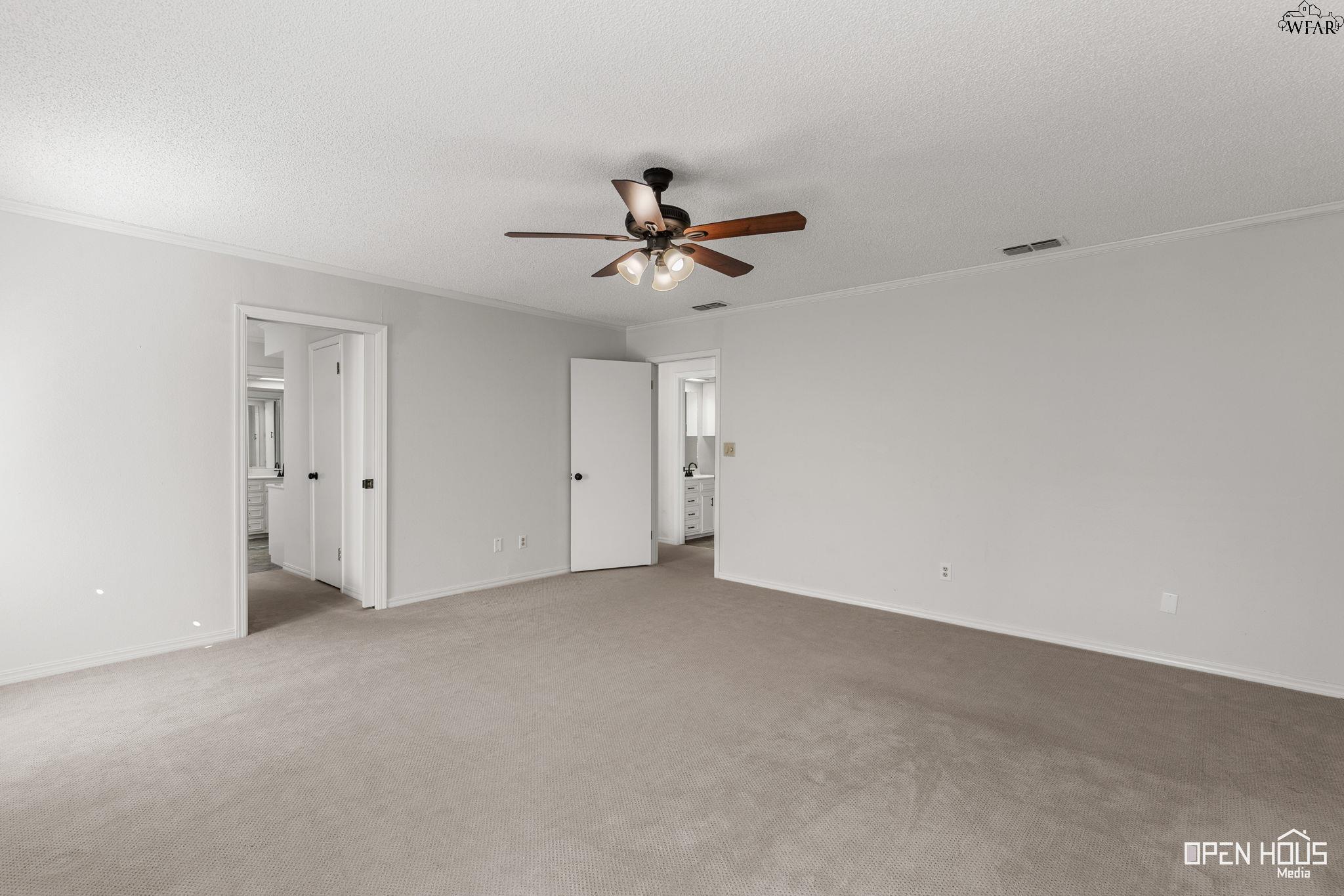 1701 E SPRING STREET