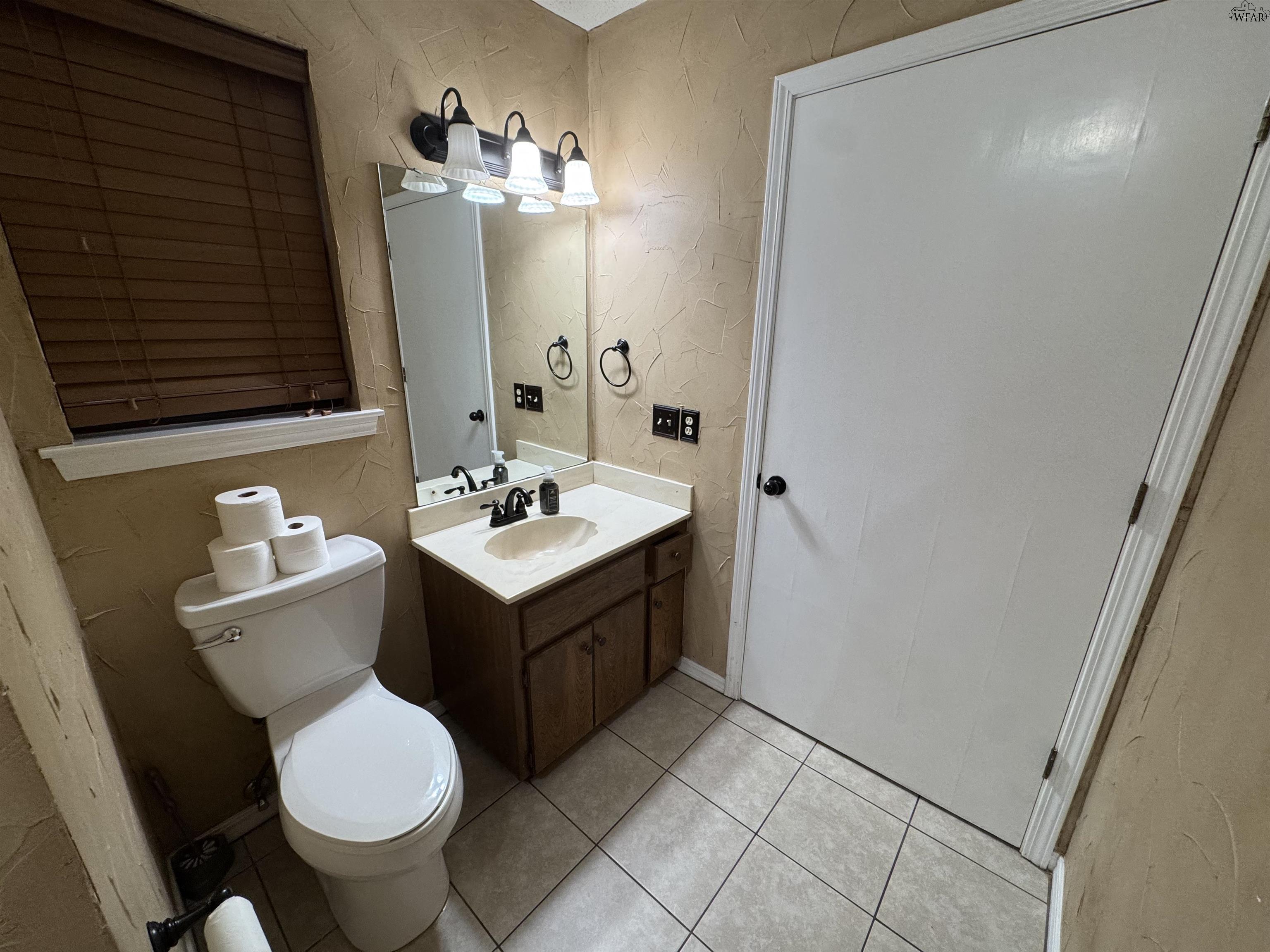 4806 ROYAL OAK STREET