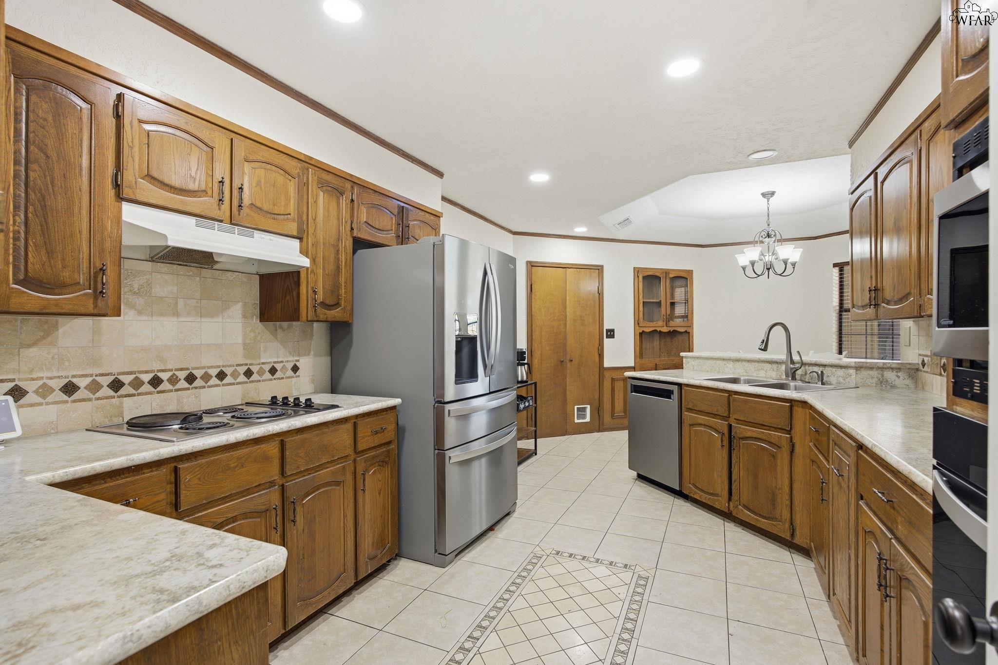 4806 ROYAL OAK STREET