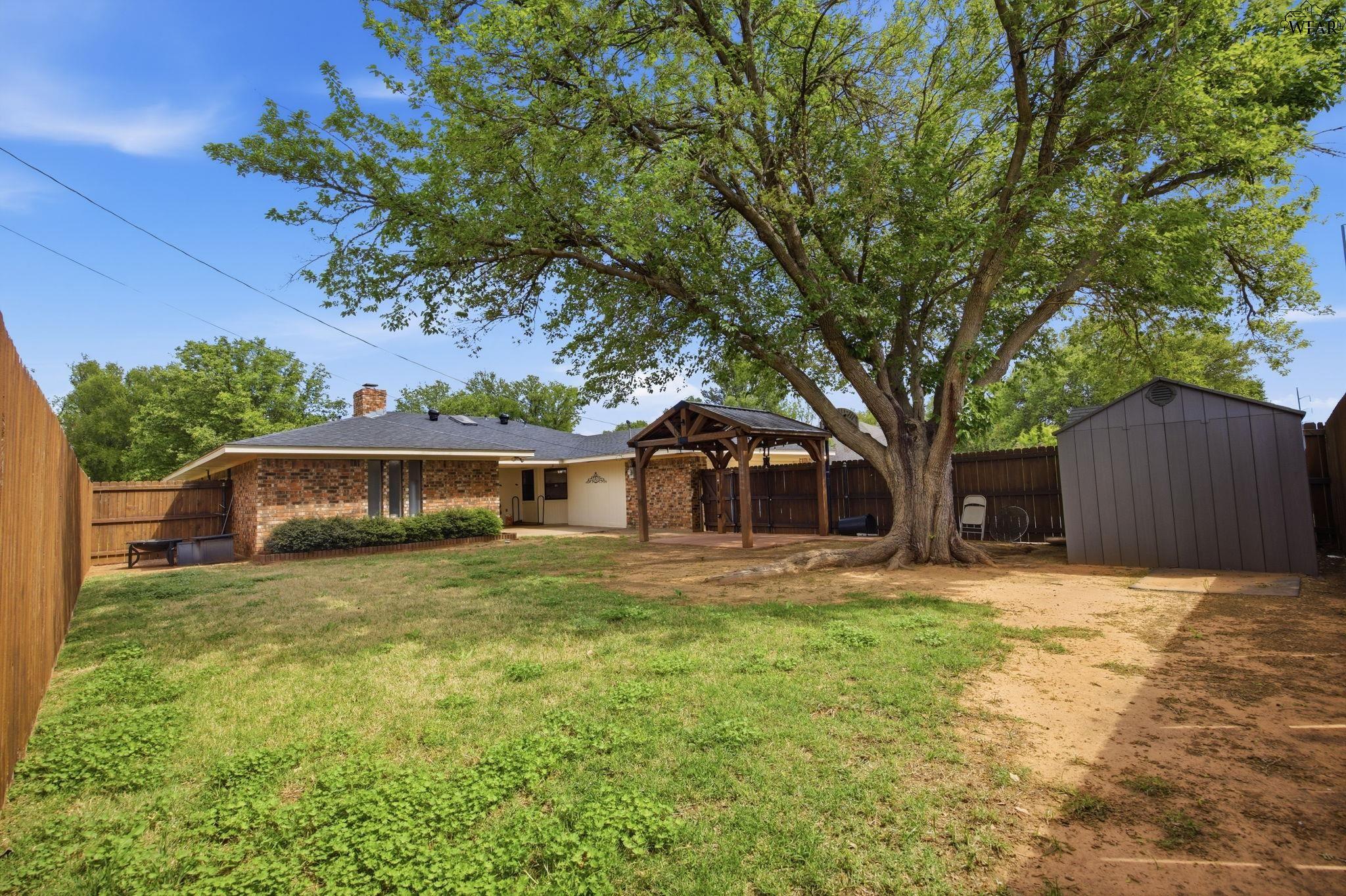 4806 ROYAL OAK STREET