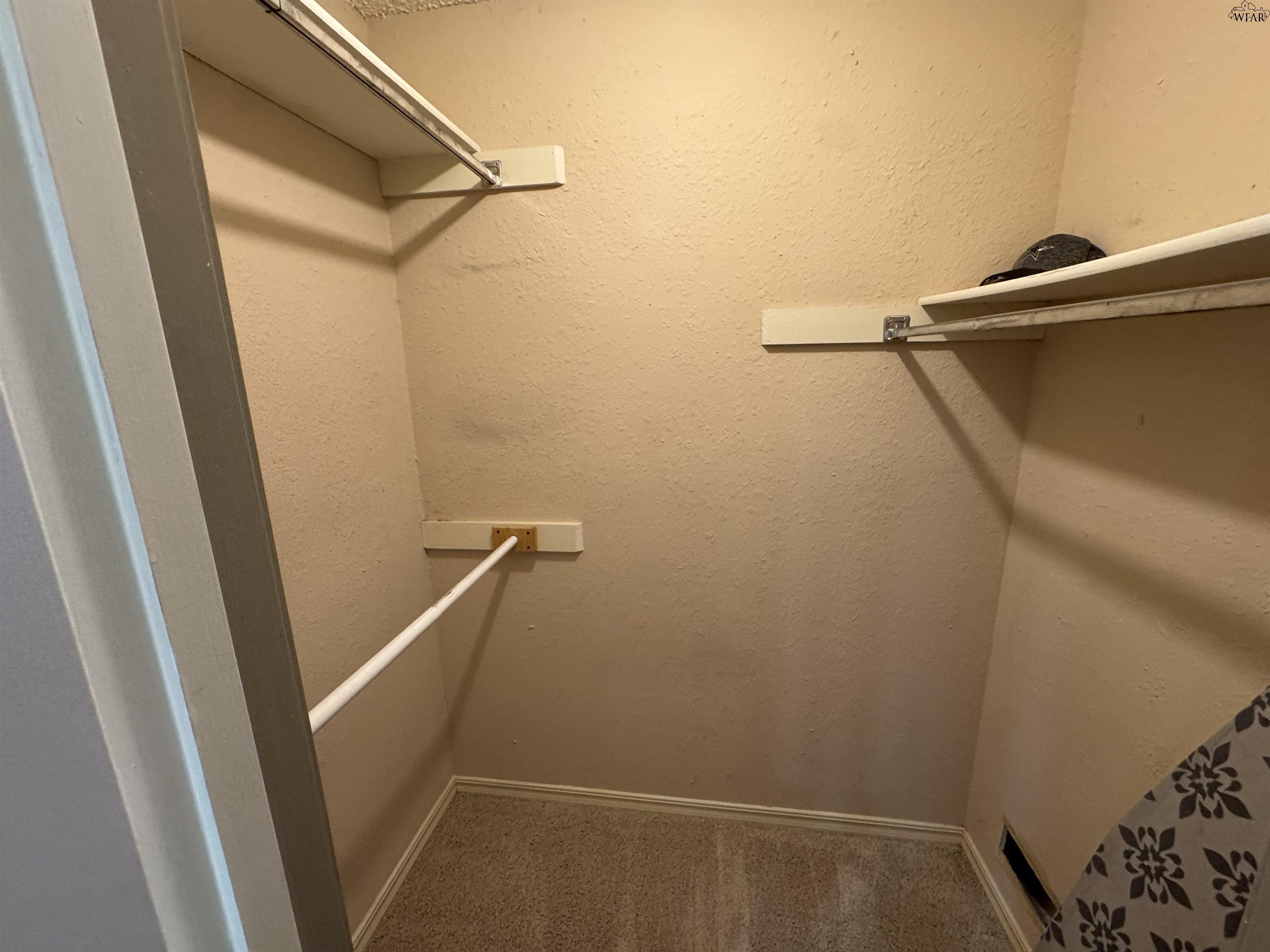 4806 ROYAL OAK STREET