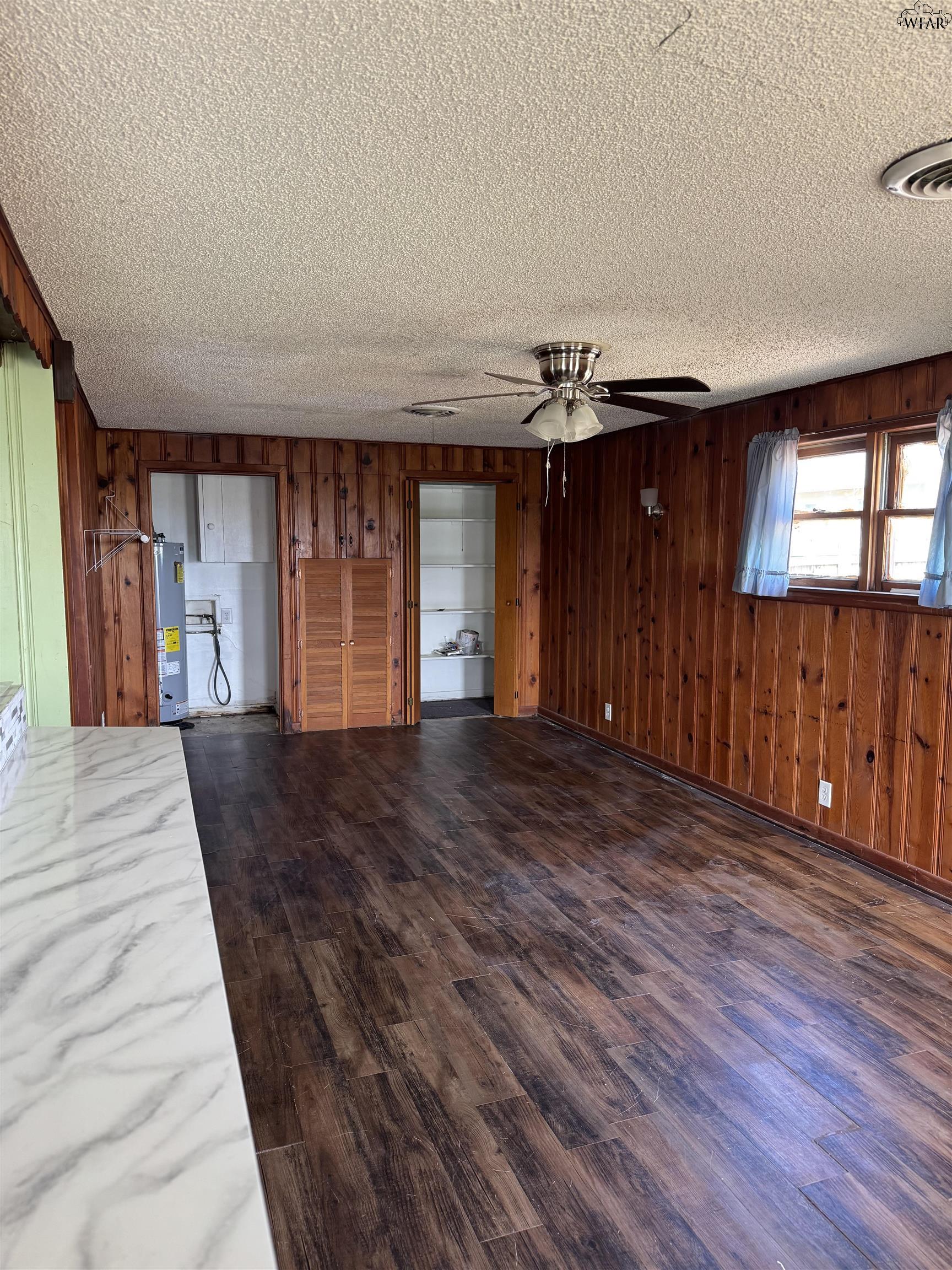 214 E FOURTH STREET