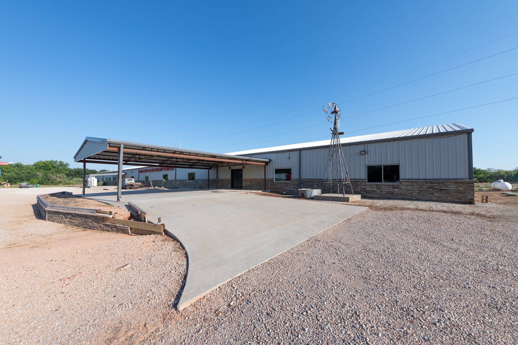 2715 US Hwy 287 Highway