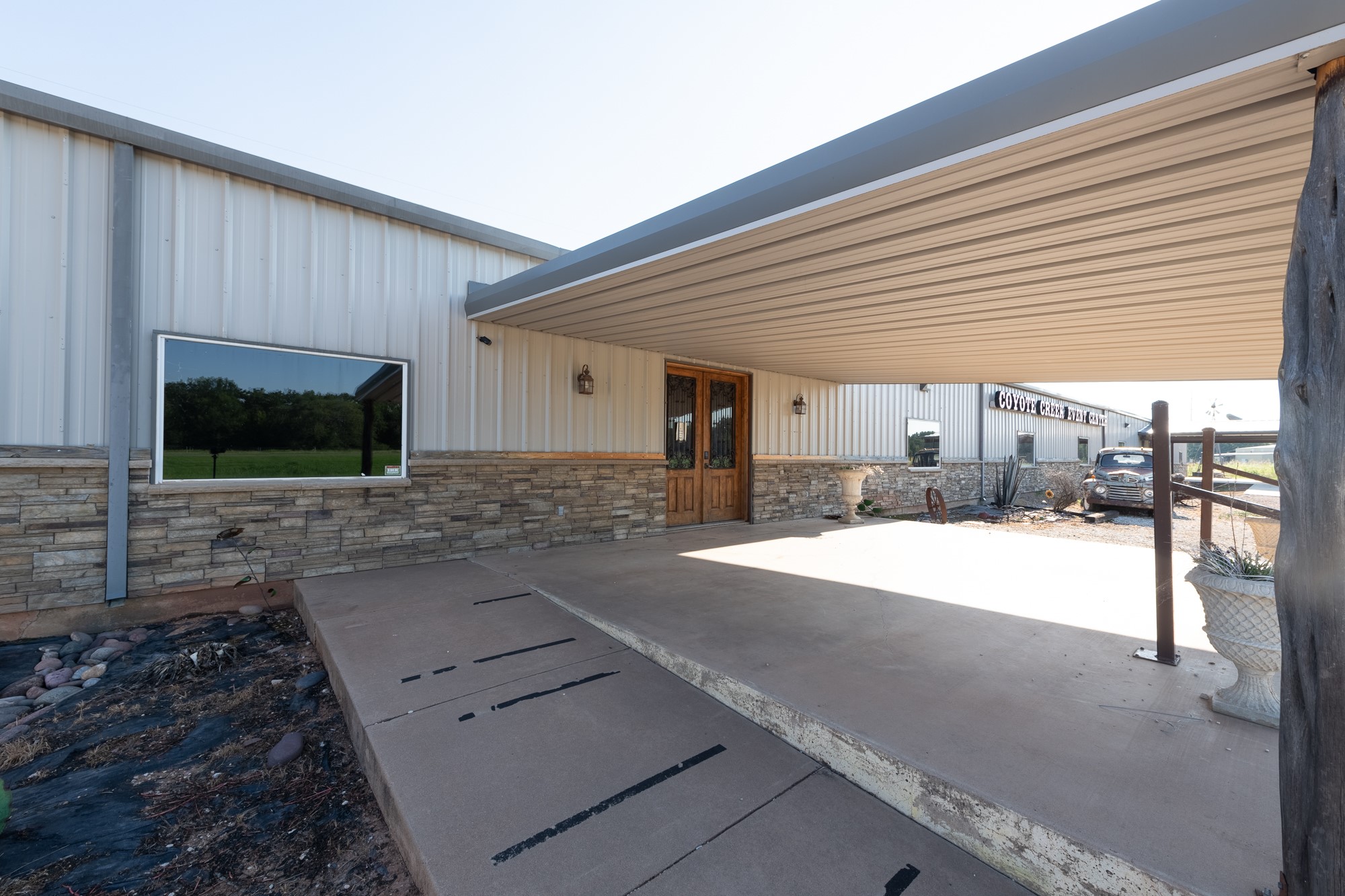 2715 US Hwy 287 Highway