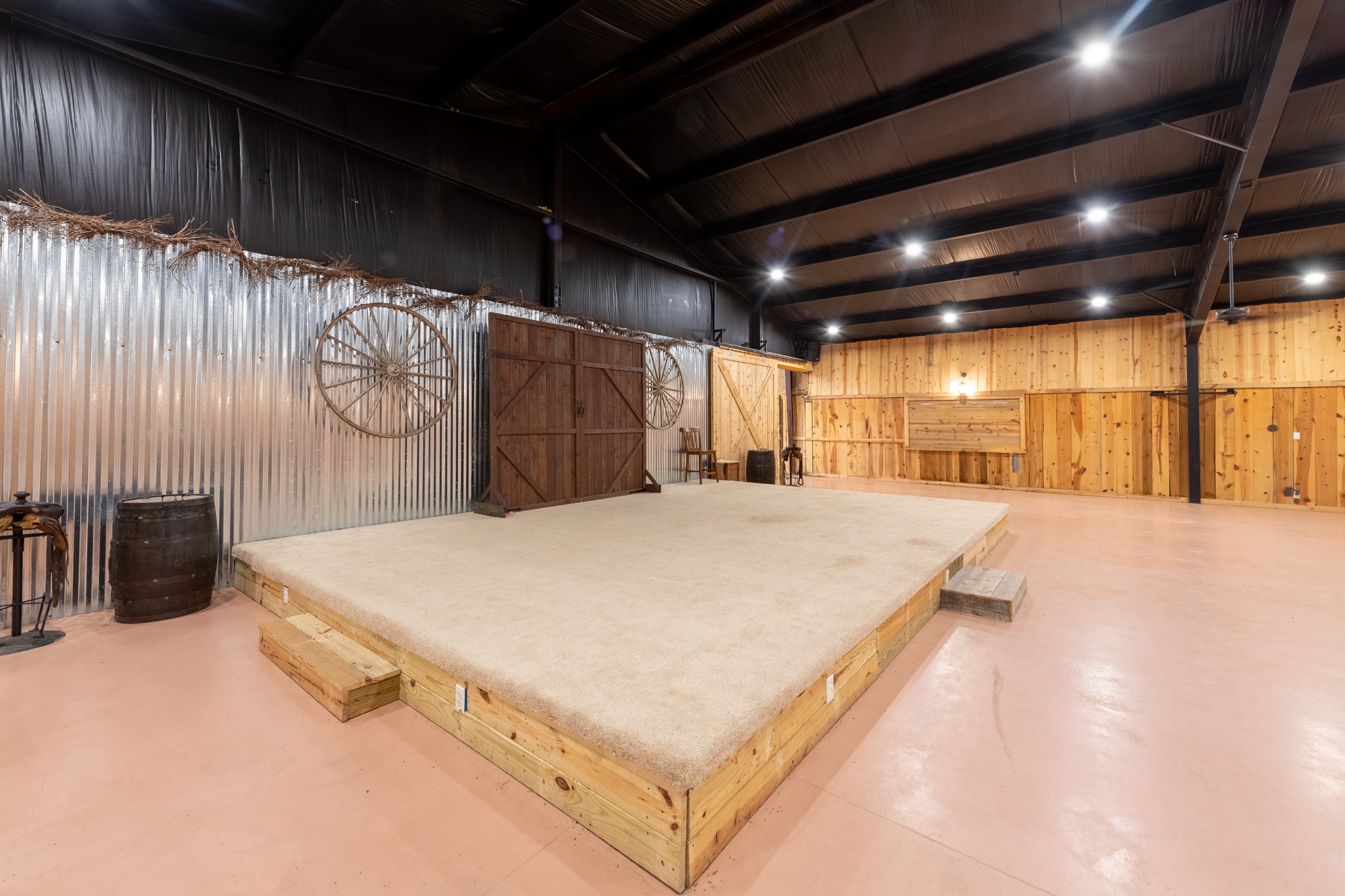 2715 US Hwy 287 Highway