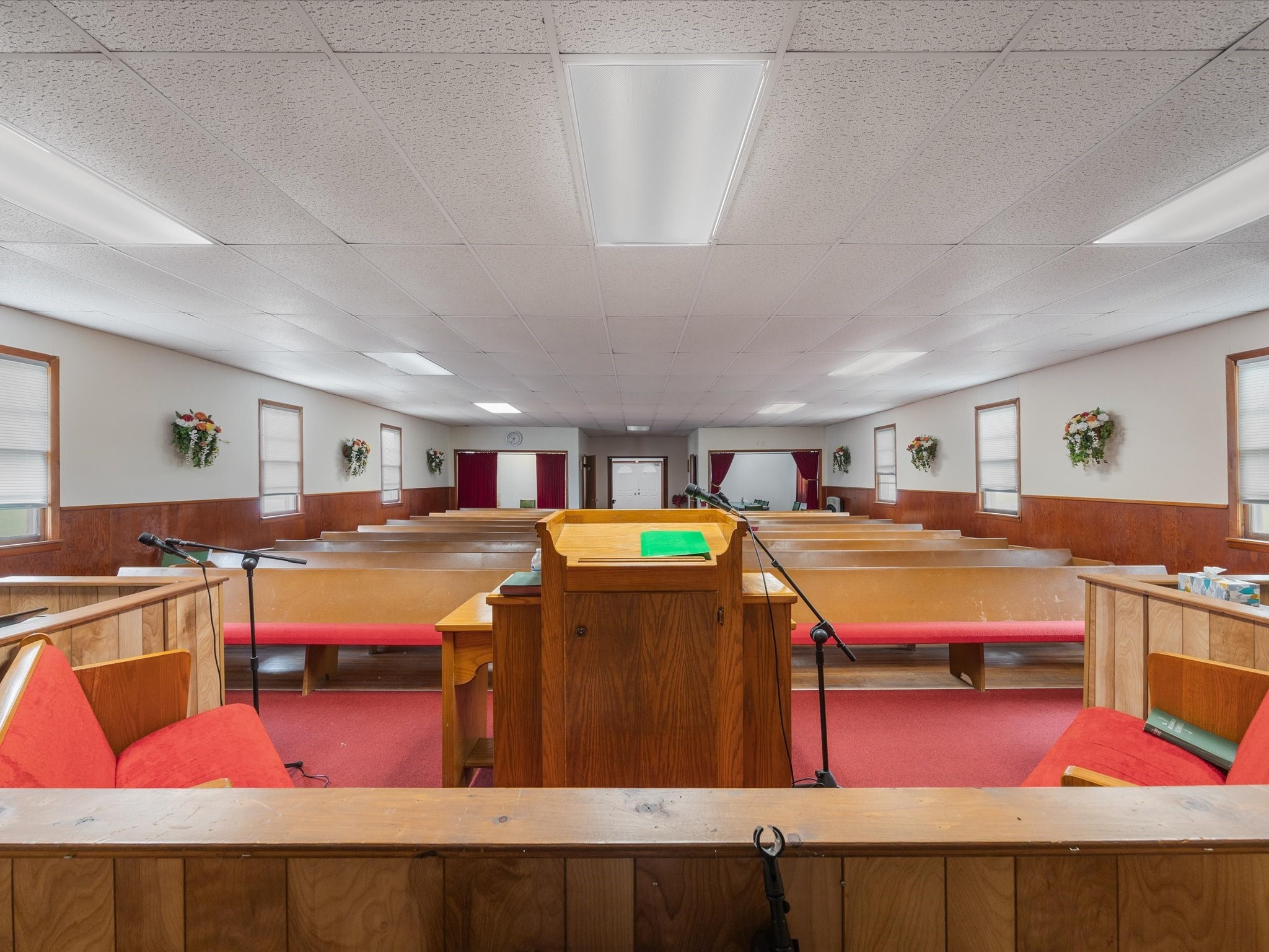 100 S Colbert Street