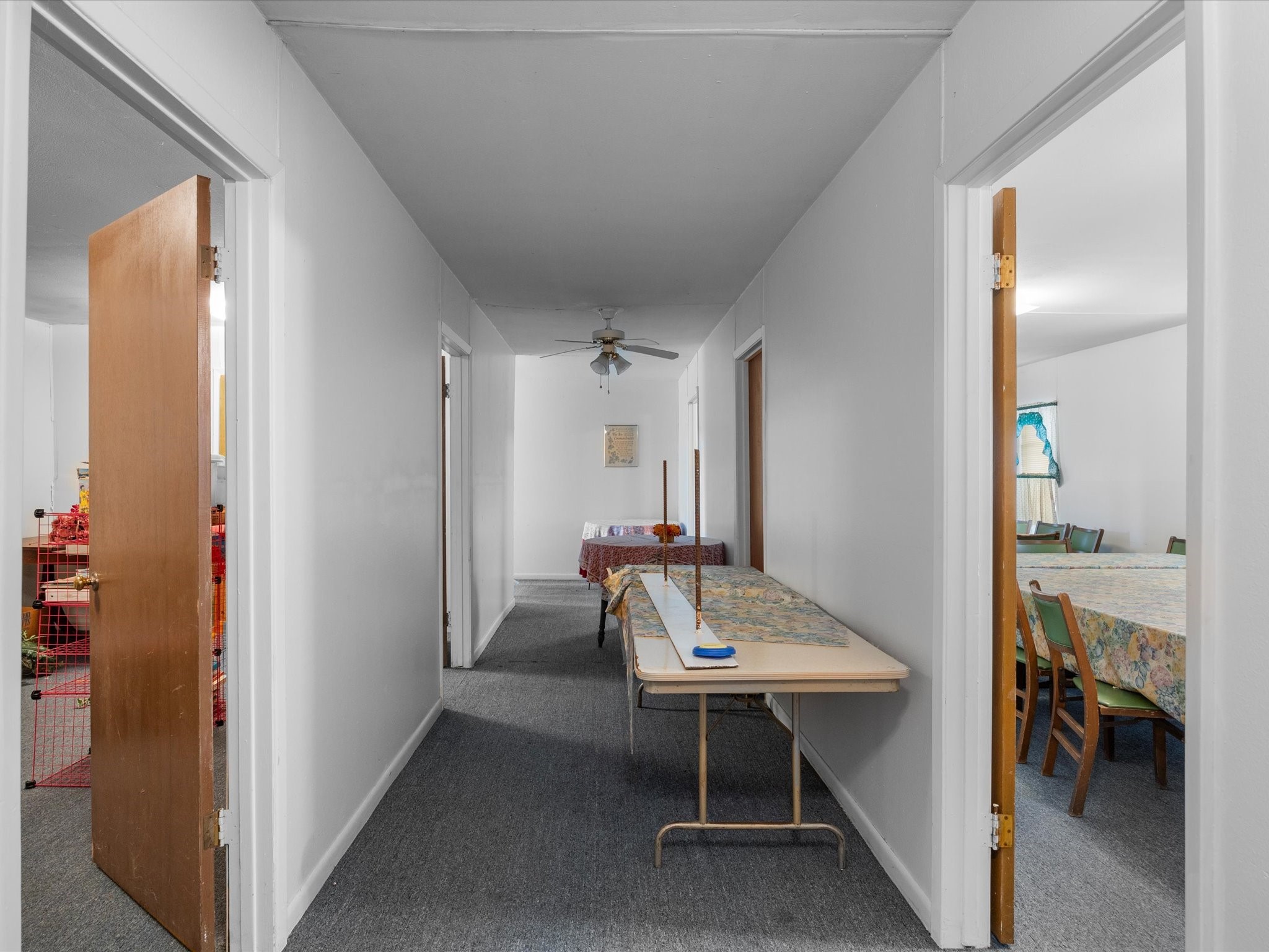 100 S Colbert Street