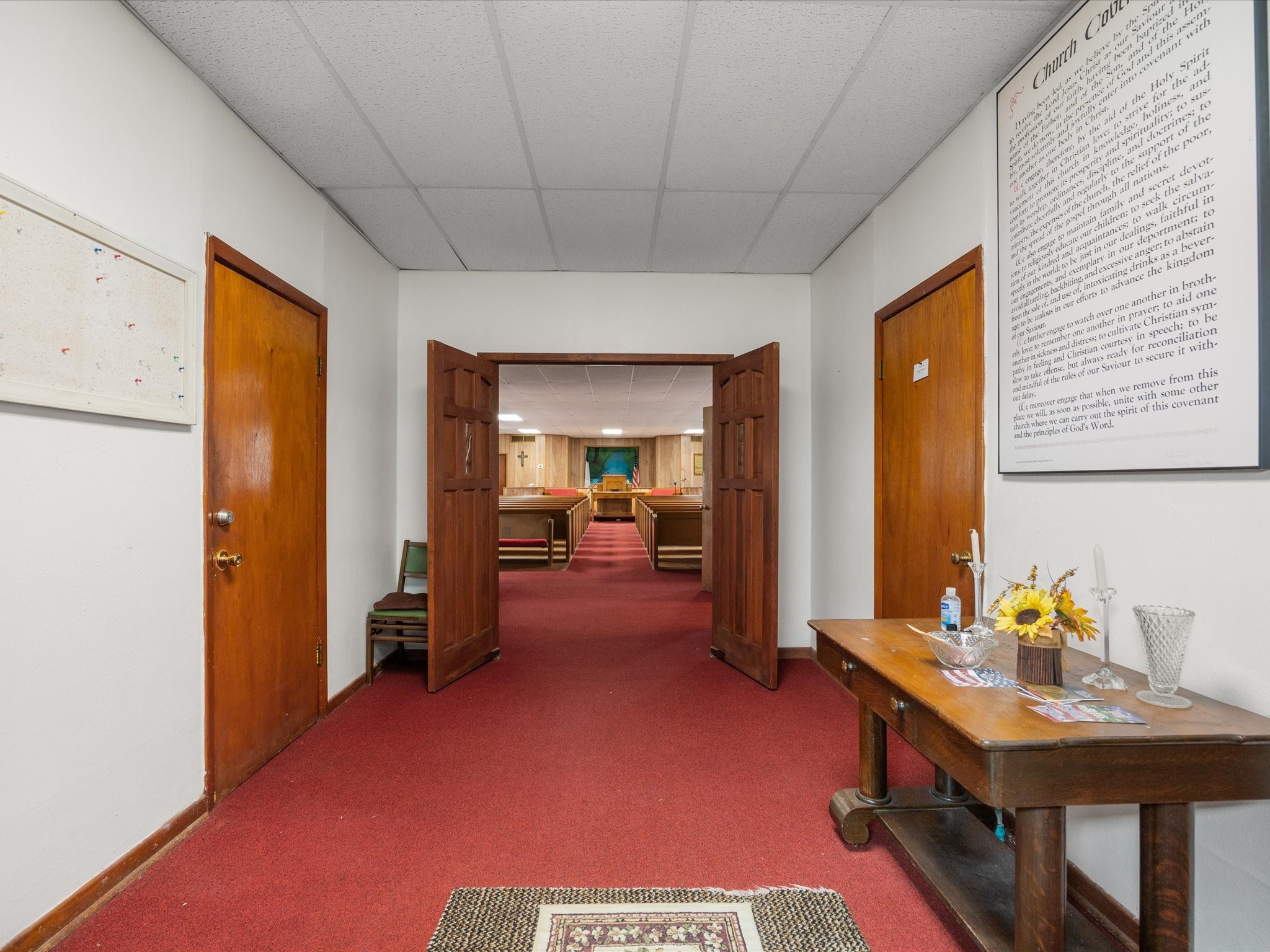 100 S Colbert Street