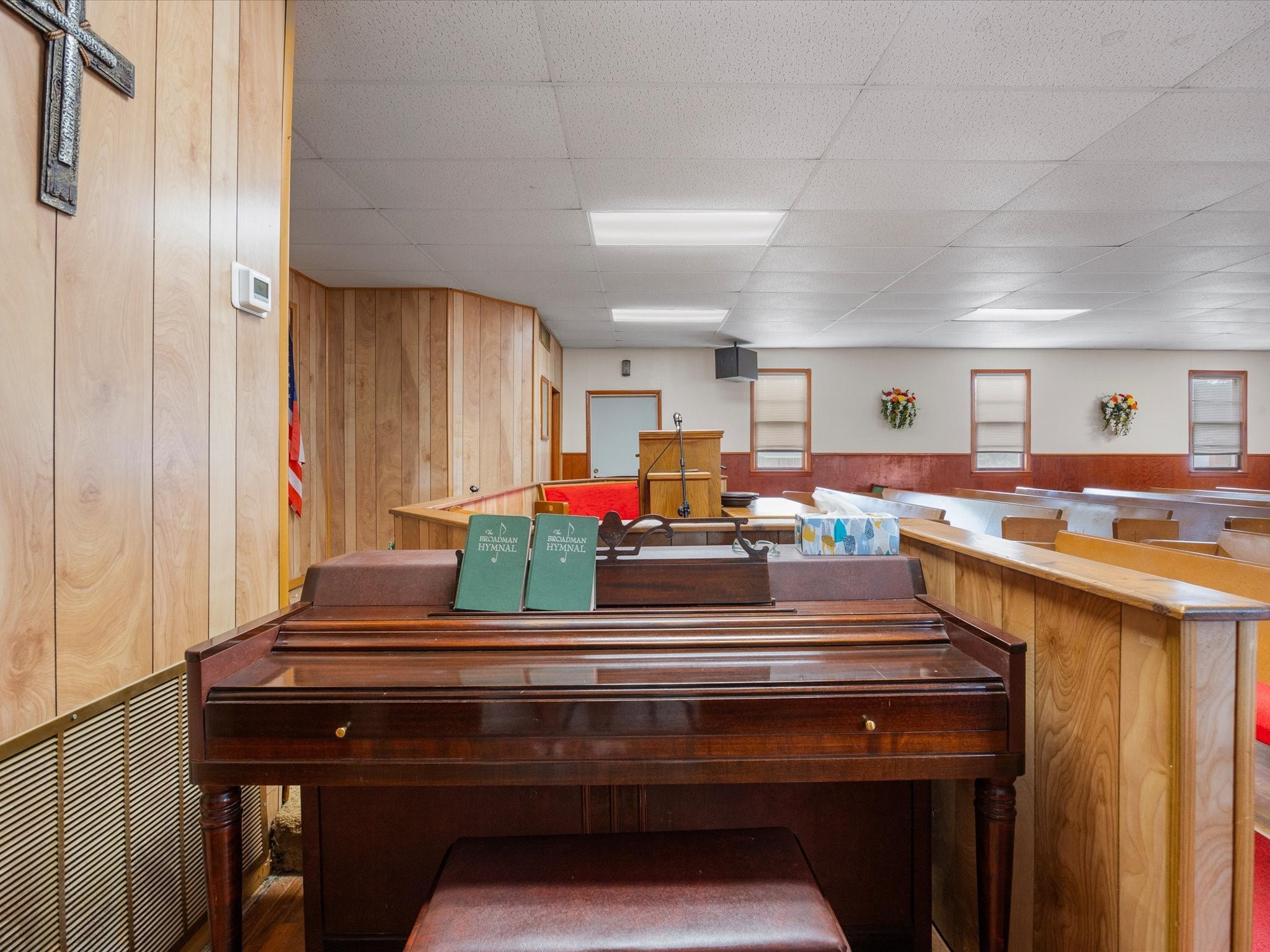 100 S Colbert Street