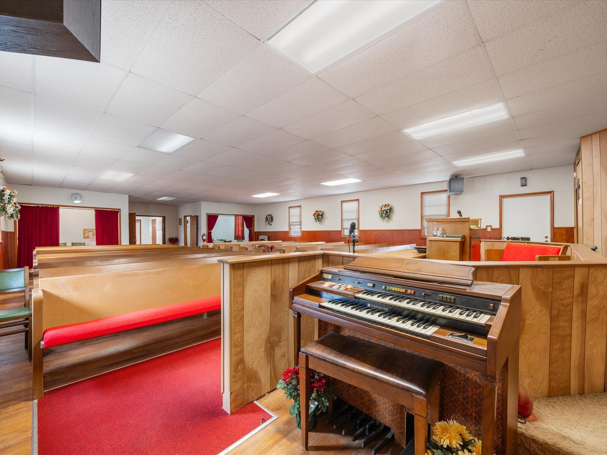 100 S Colbert Street