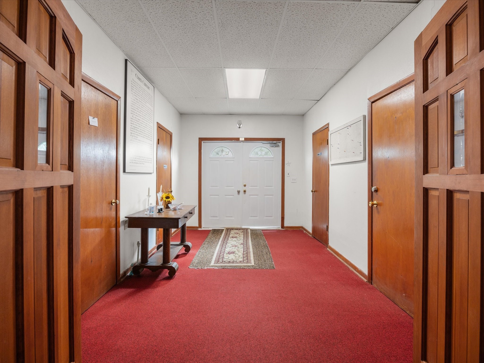 100 S Colbert Street