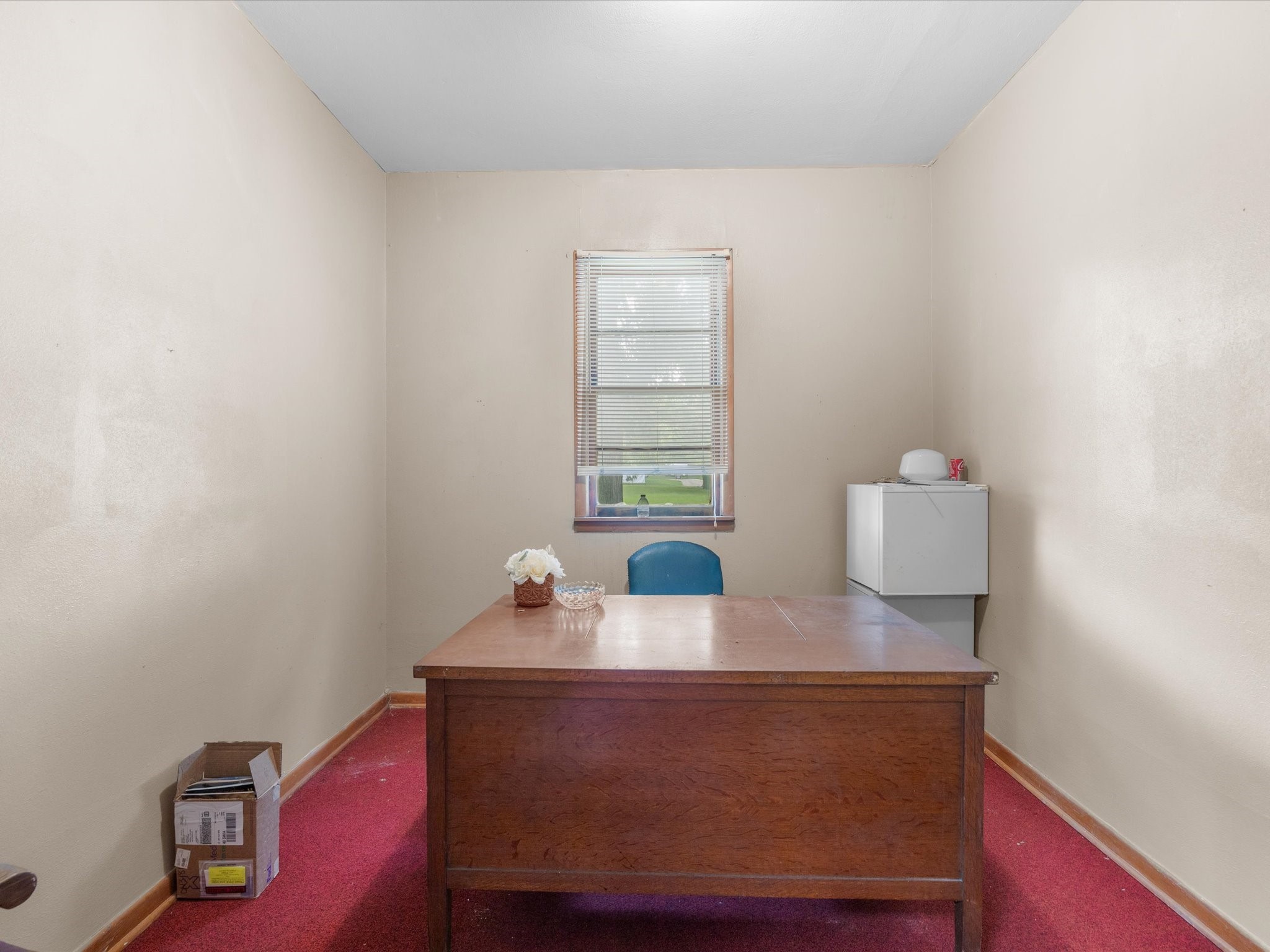 100 S Colbert Street