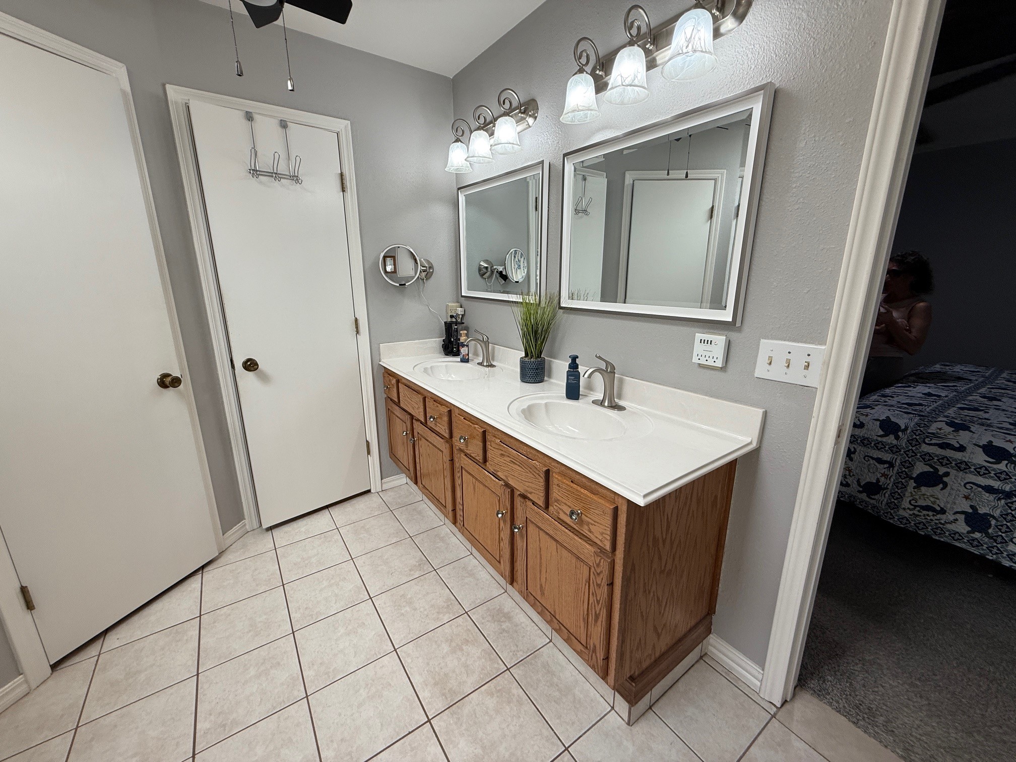 4817 Shenandoah Drive