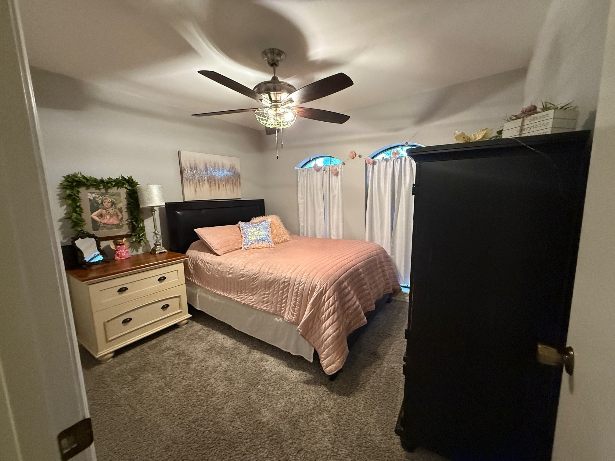 4817 Shenandoah Drive