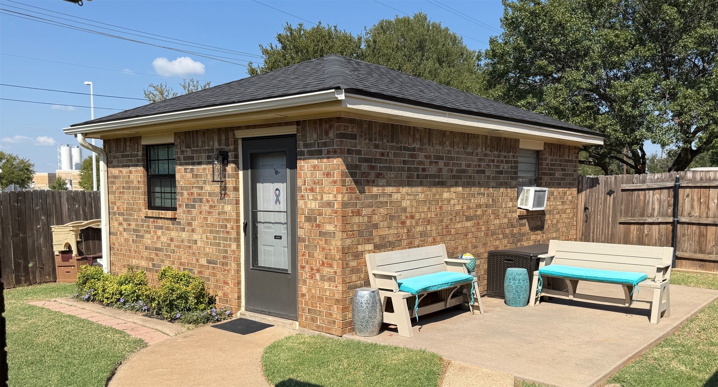 4817 Shenandoah Drive