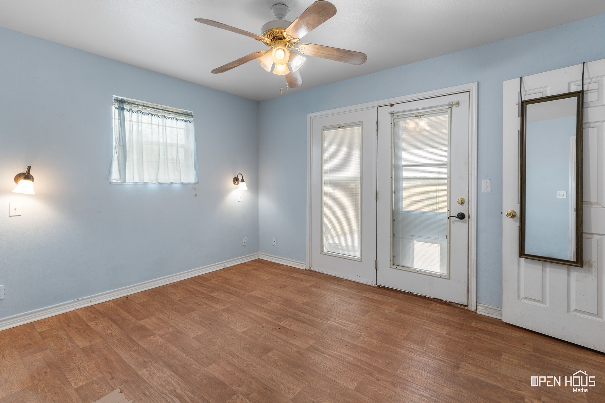 2657 FM 171 Road