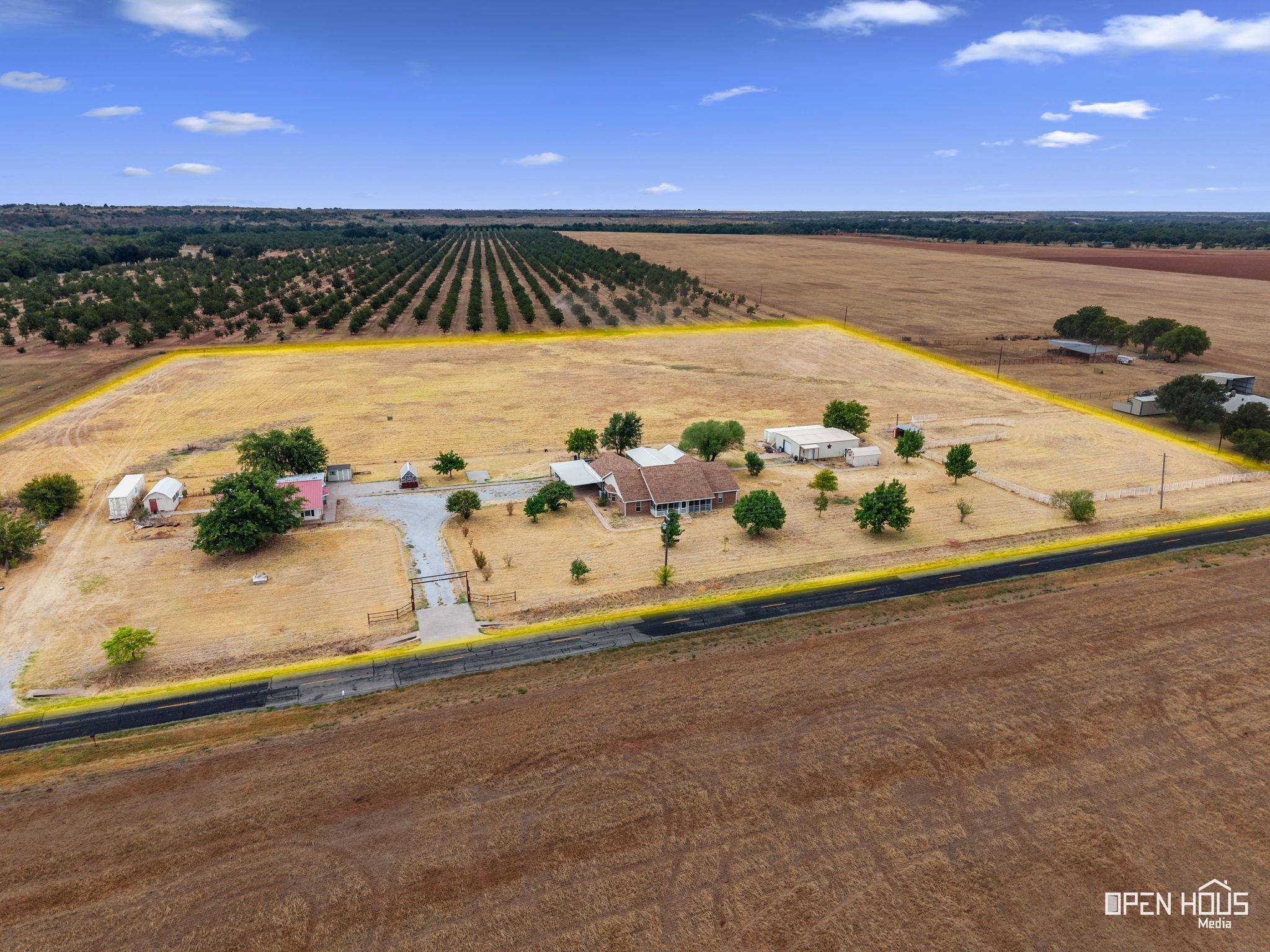 2657 FM 171 Road