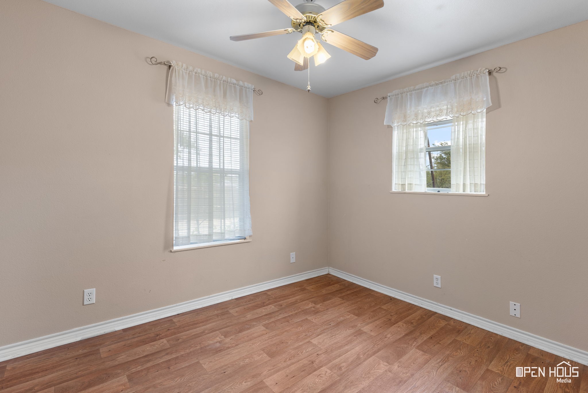 2657 FM 171 Road
