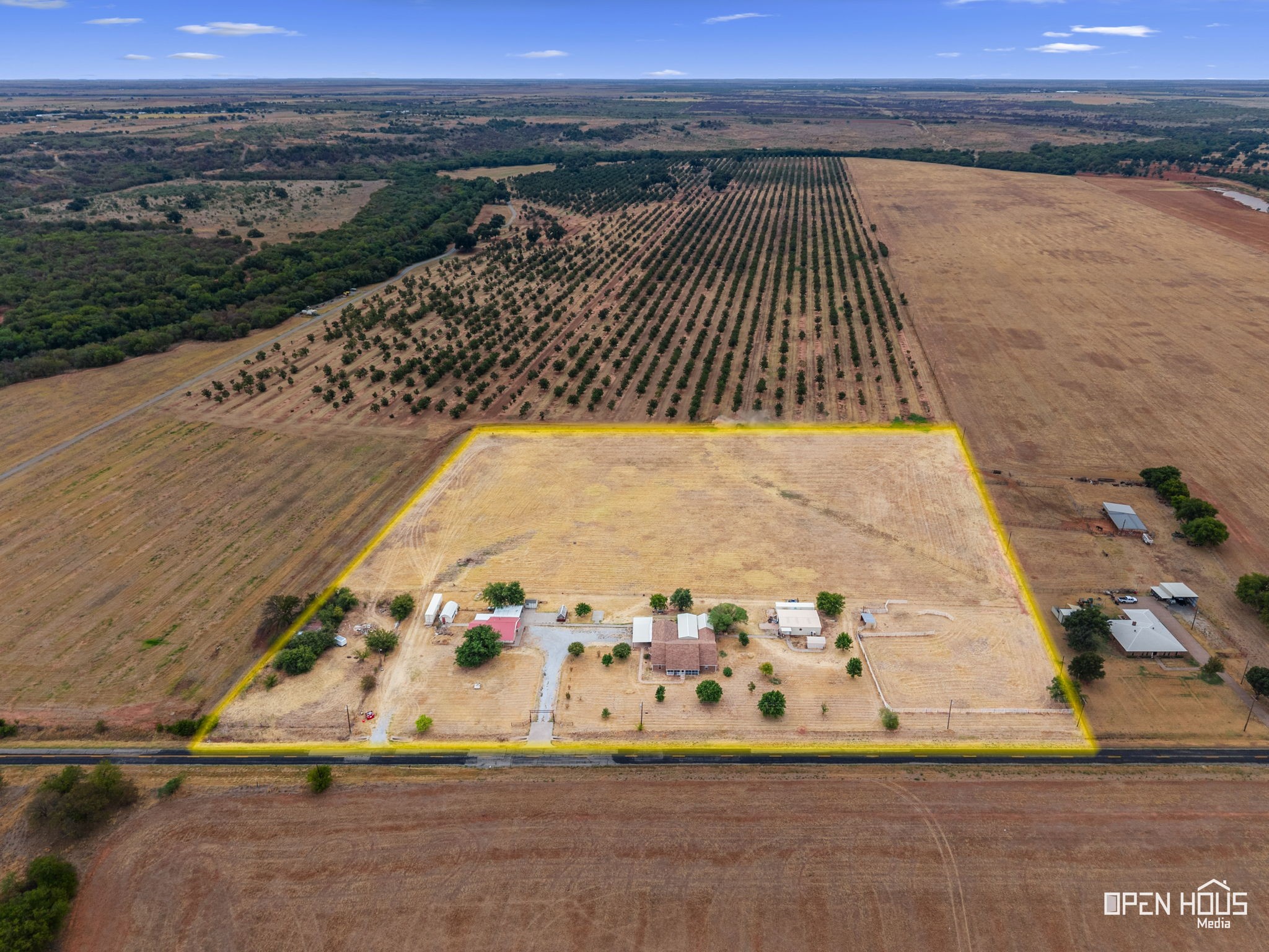2657 FM 171 Road
