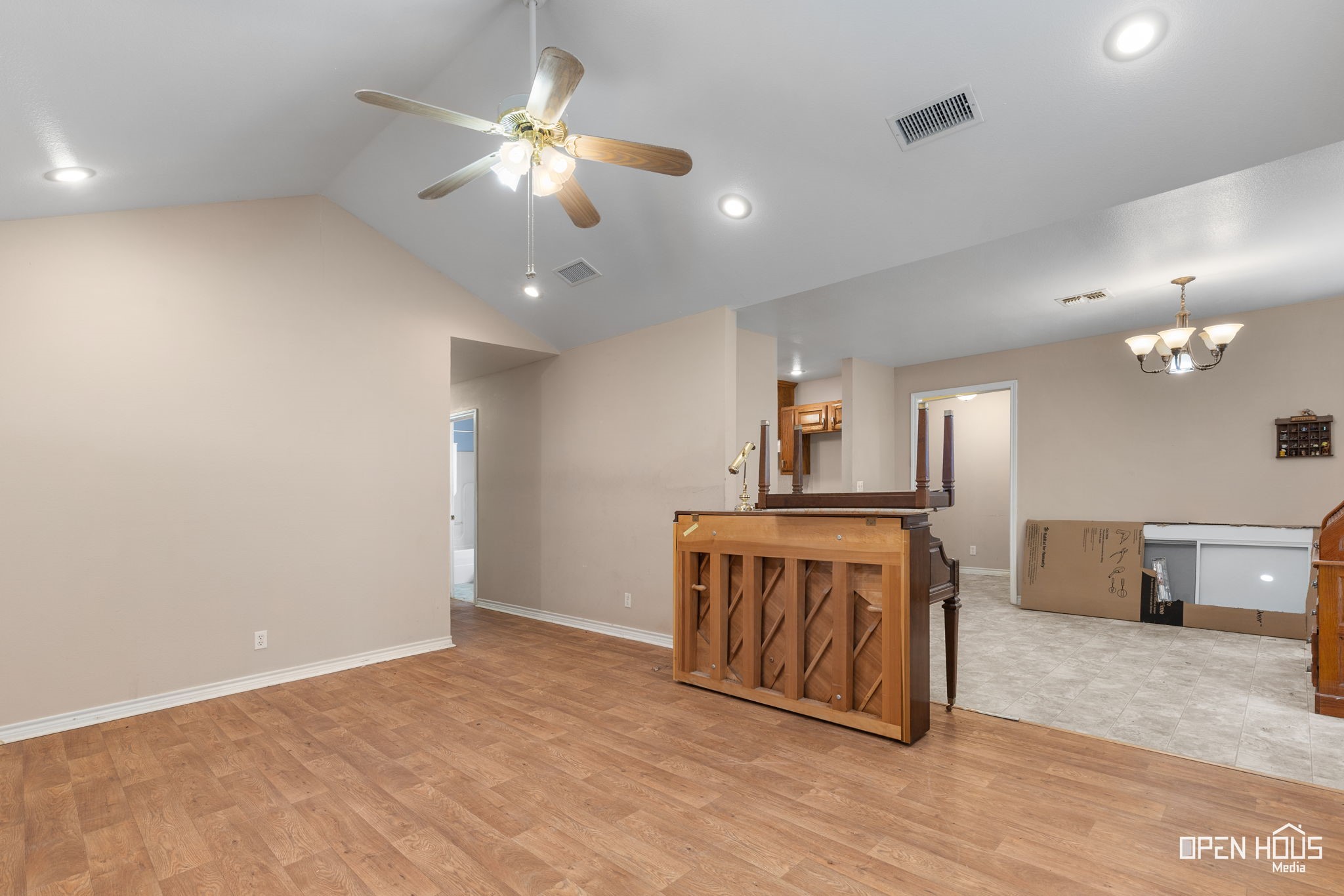 2657 FM 171 Road
