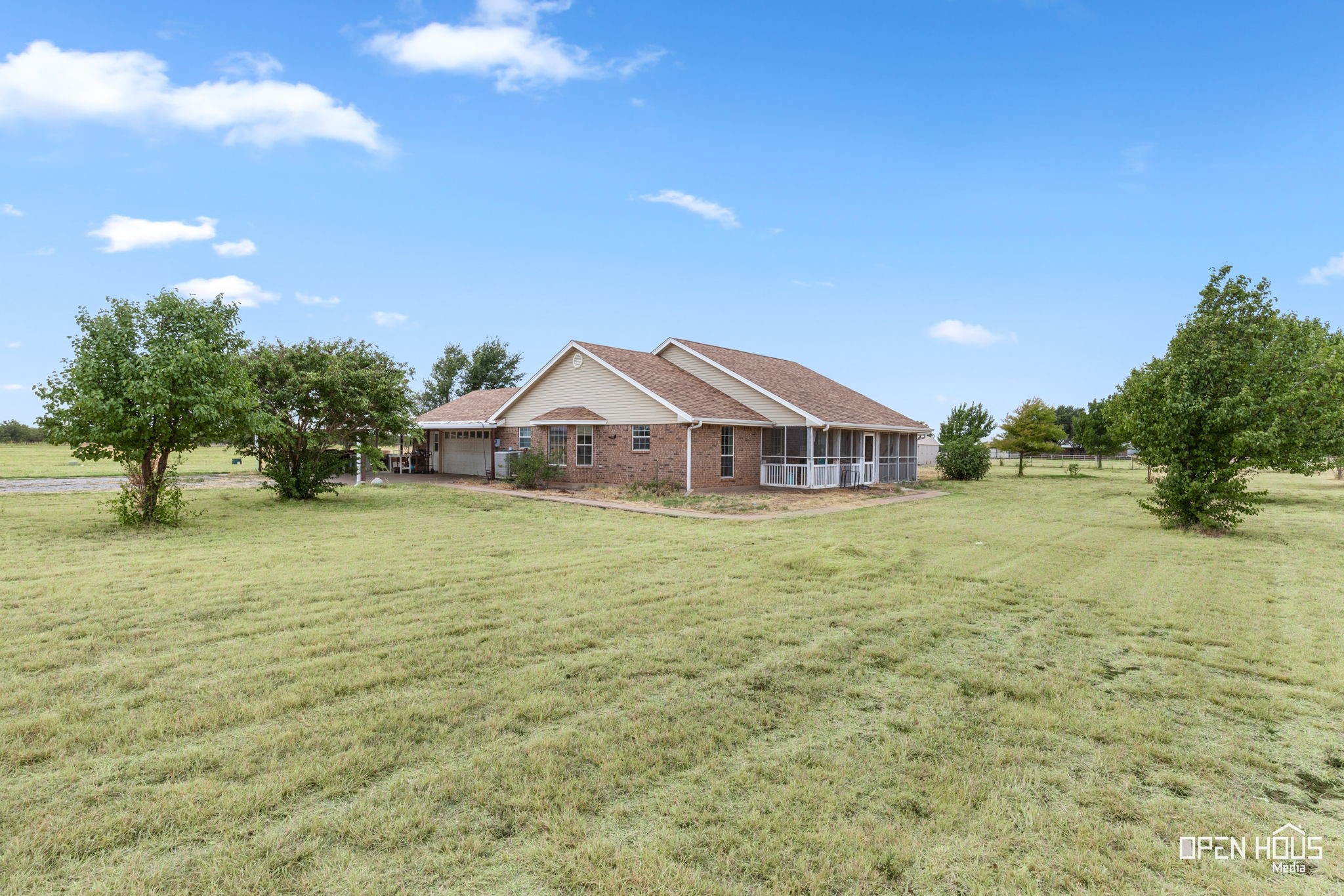 2657 FM 171 Road