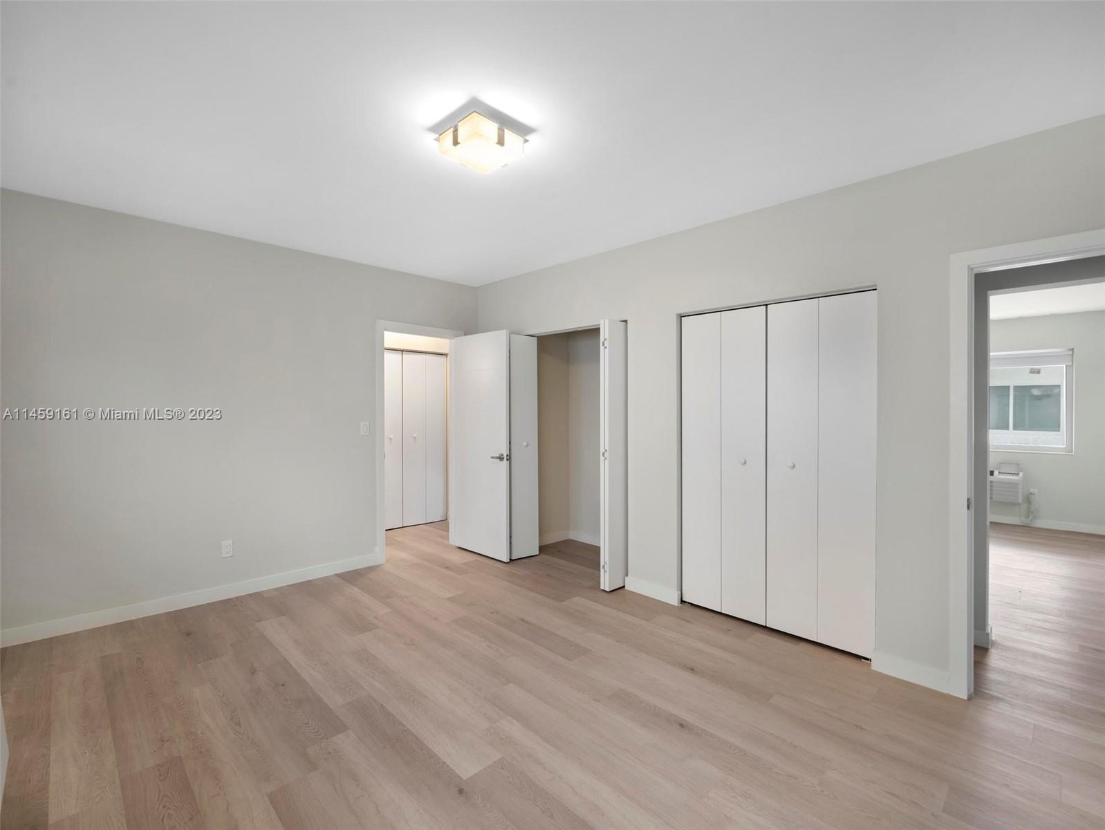 1525 Michigan Ave # 7