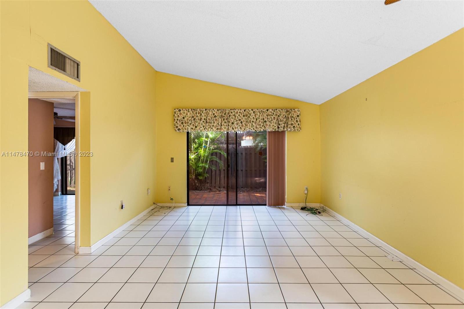 13253 SW 111 Ter # 1 Unit: 28-1