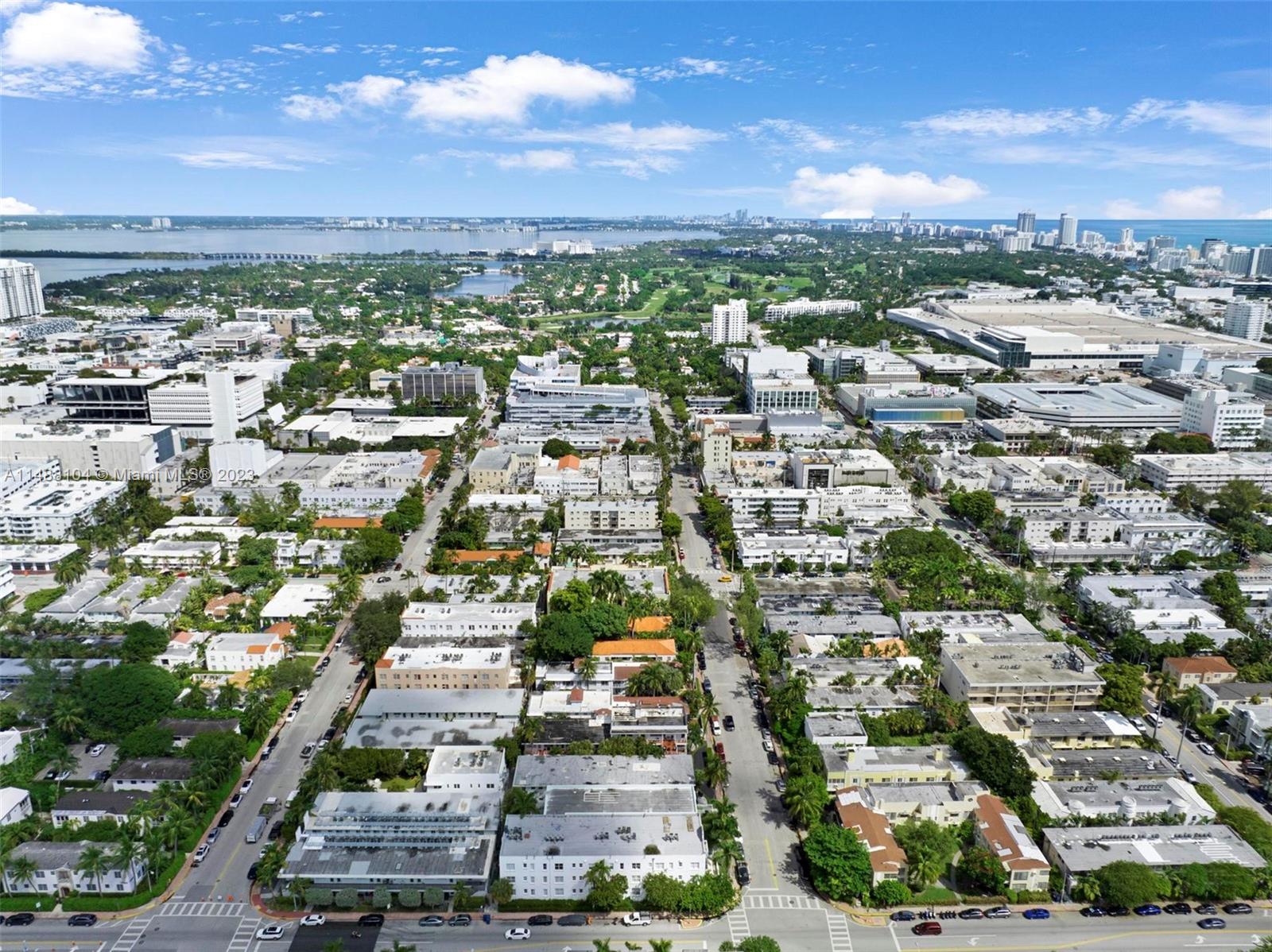 1525 Michigan Ave # 12