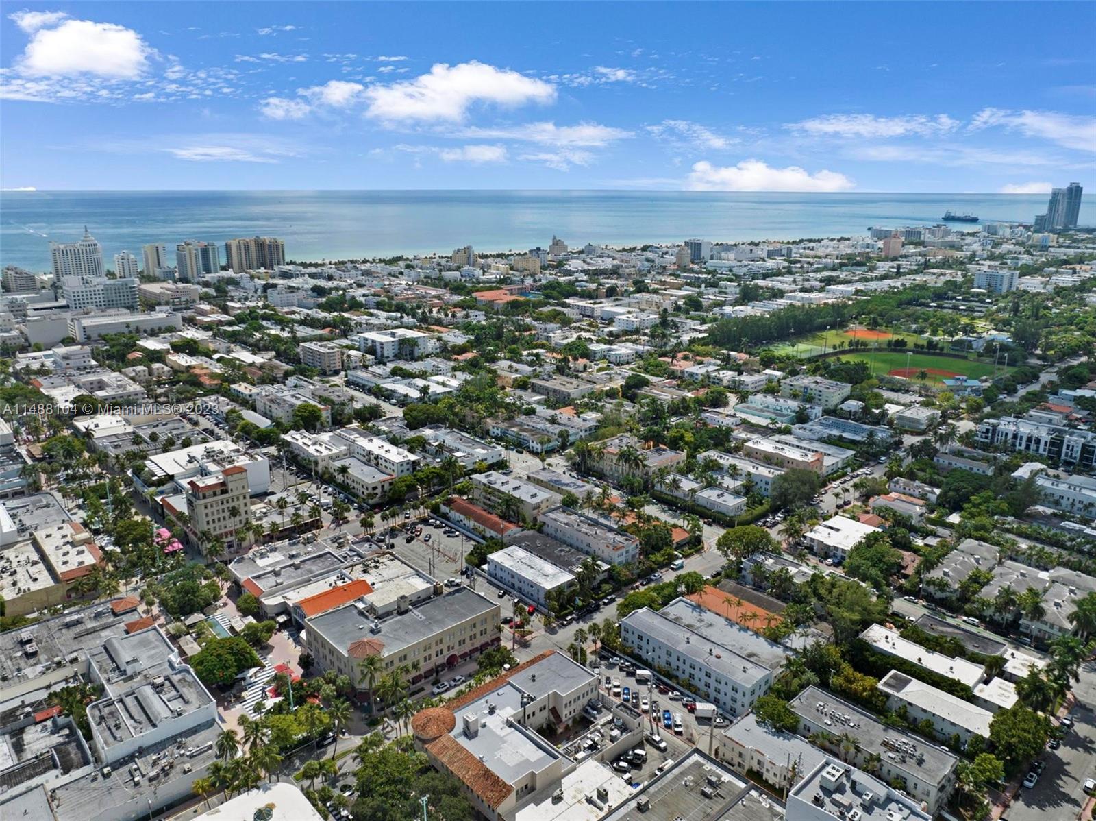 1525 Michigan Ave # 12