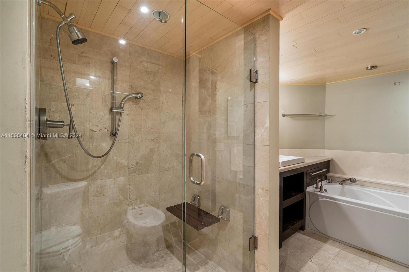 1717 N Bayshore Dr # 2445 Unit: A-2445