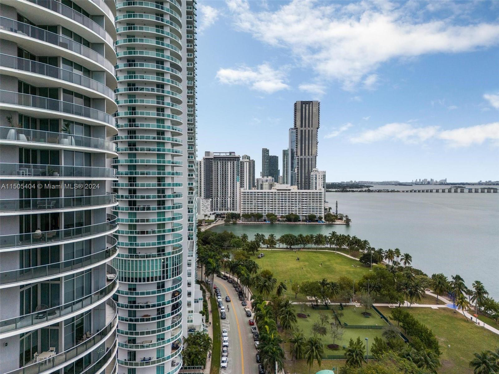 1717 N Bayshore Dr # 2445 Unit: A-2445