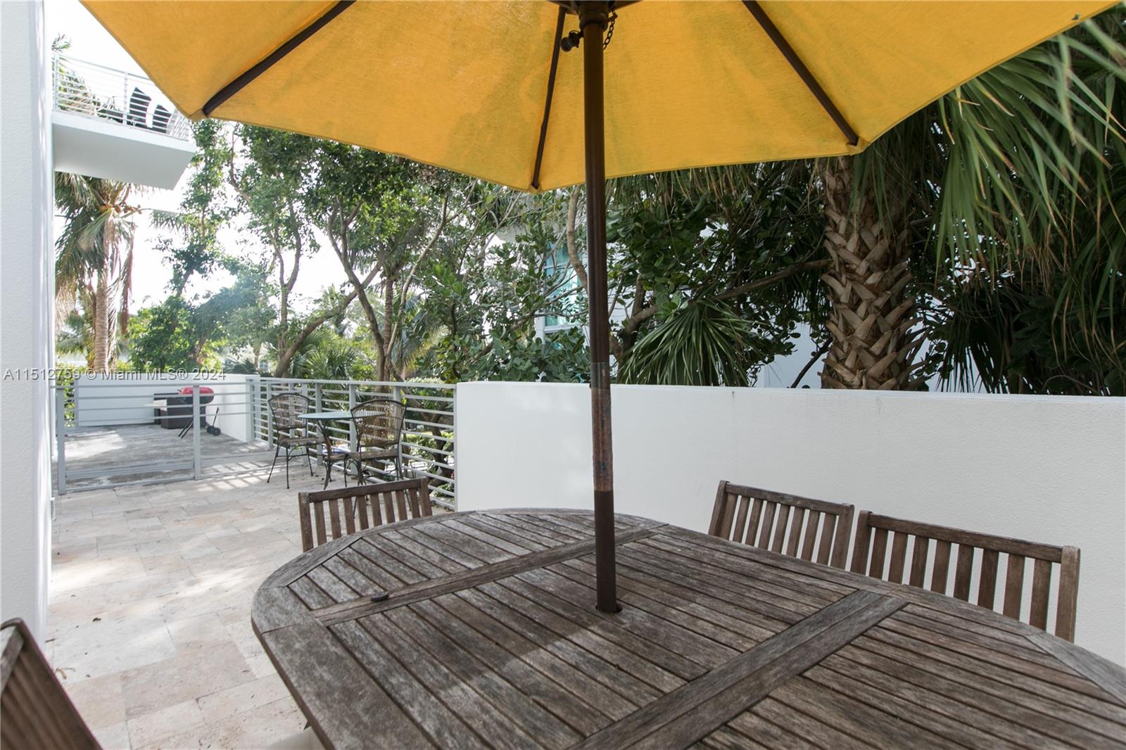 7744 Collins Ave # 4