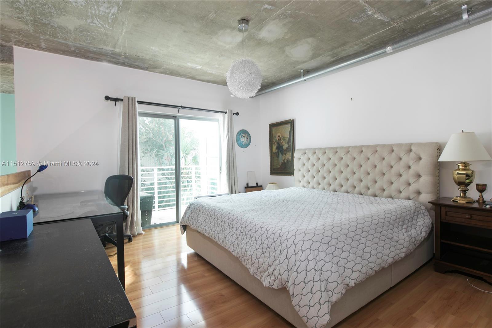 7744 Collins Ave # 4