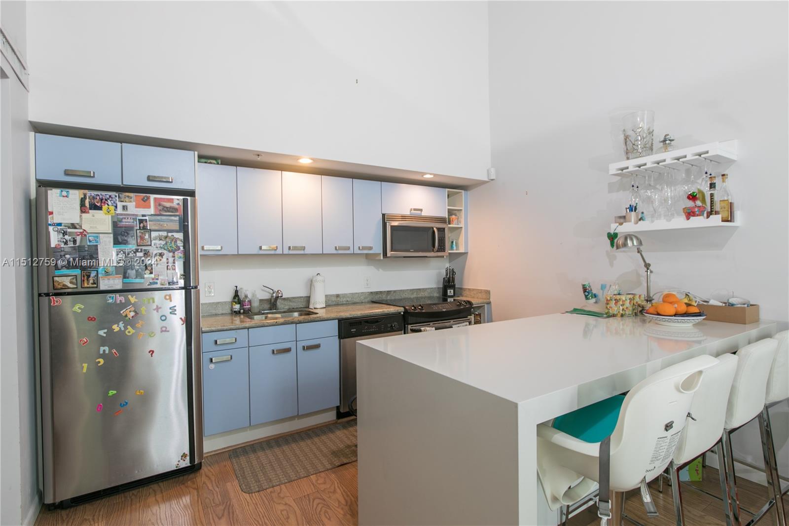 7744 Collins Ave # 4