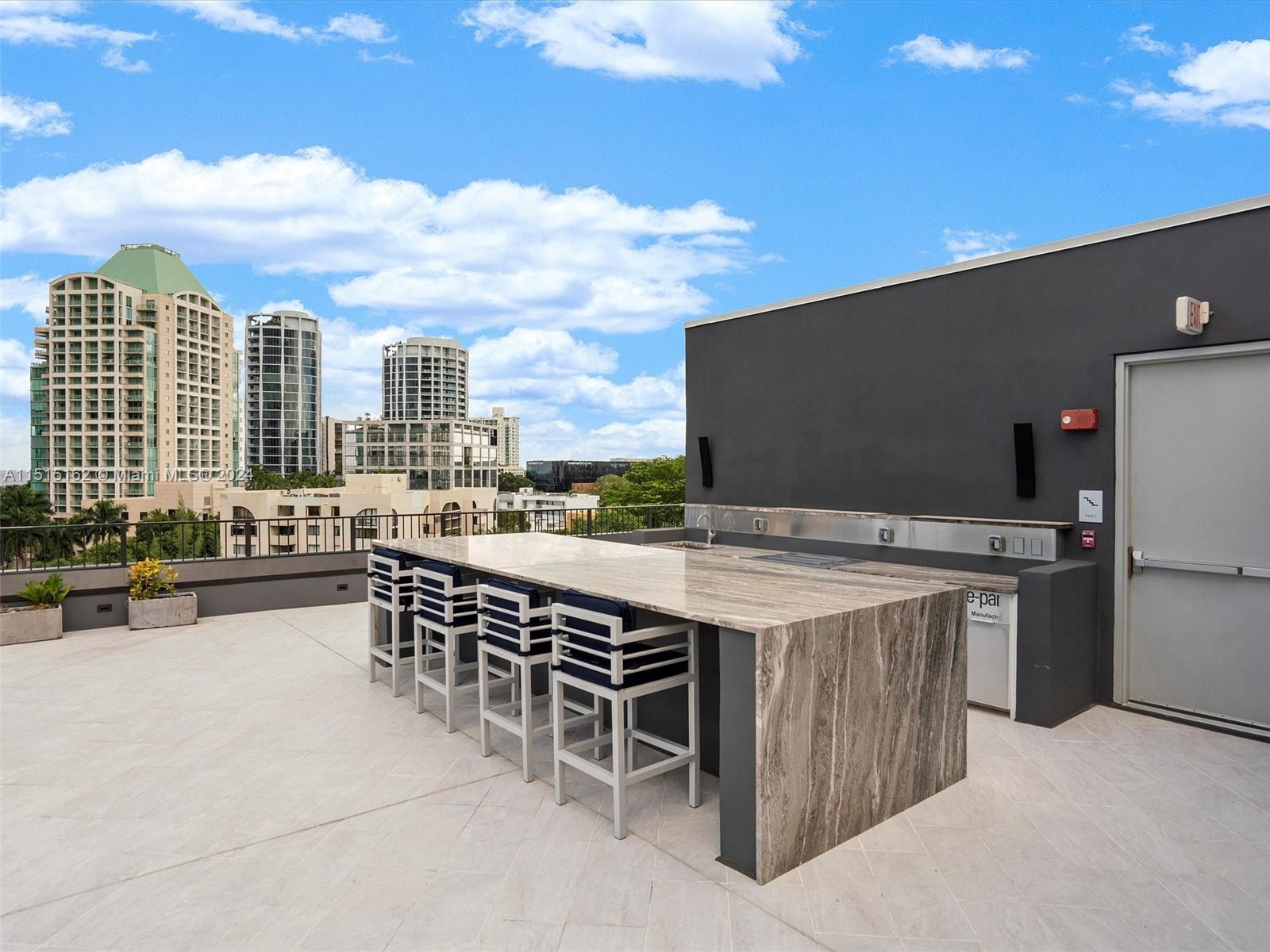 3156 SW 27th Ave # 103