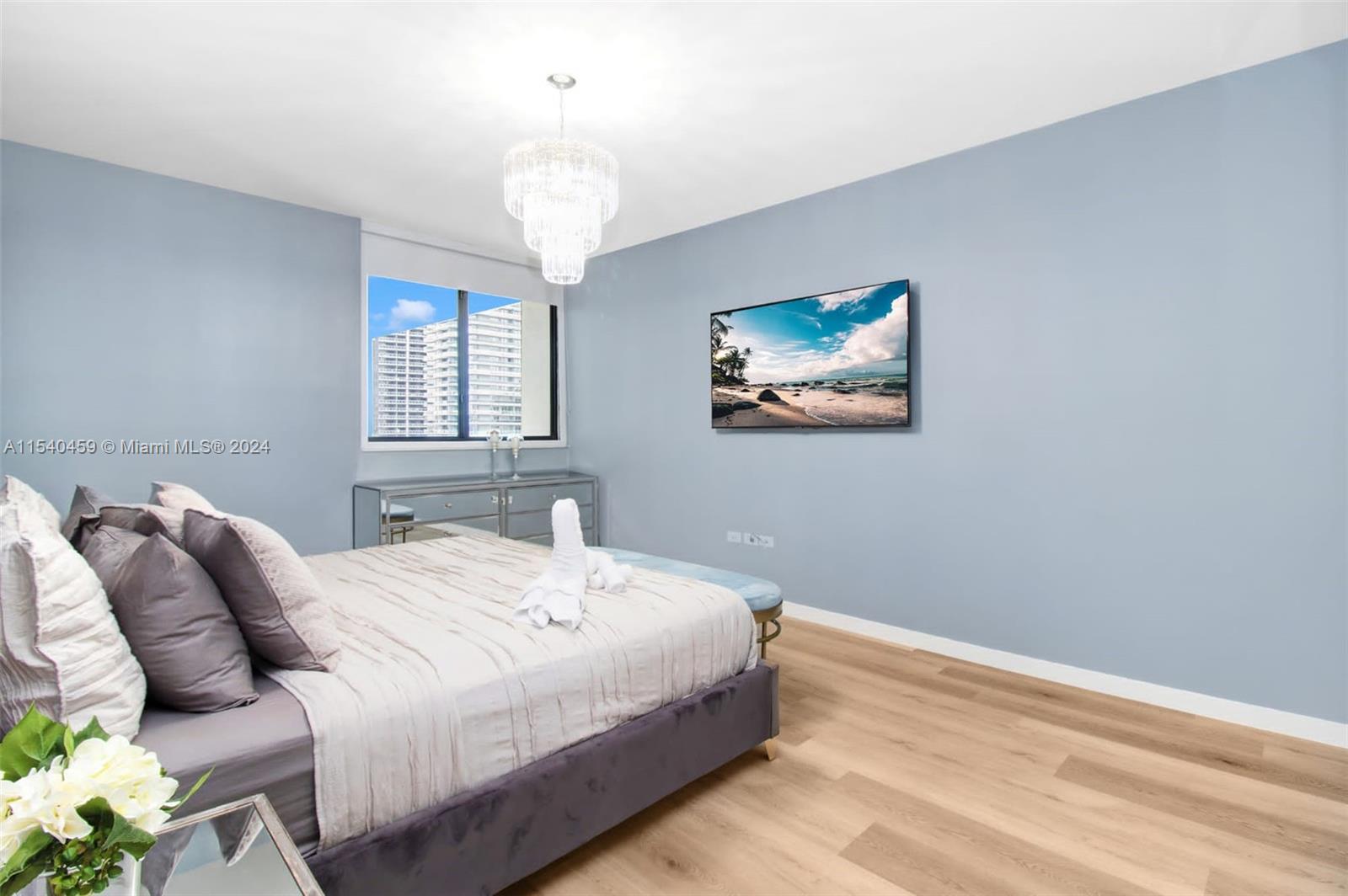 999 SW 1st Ave # 3316