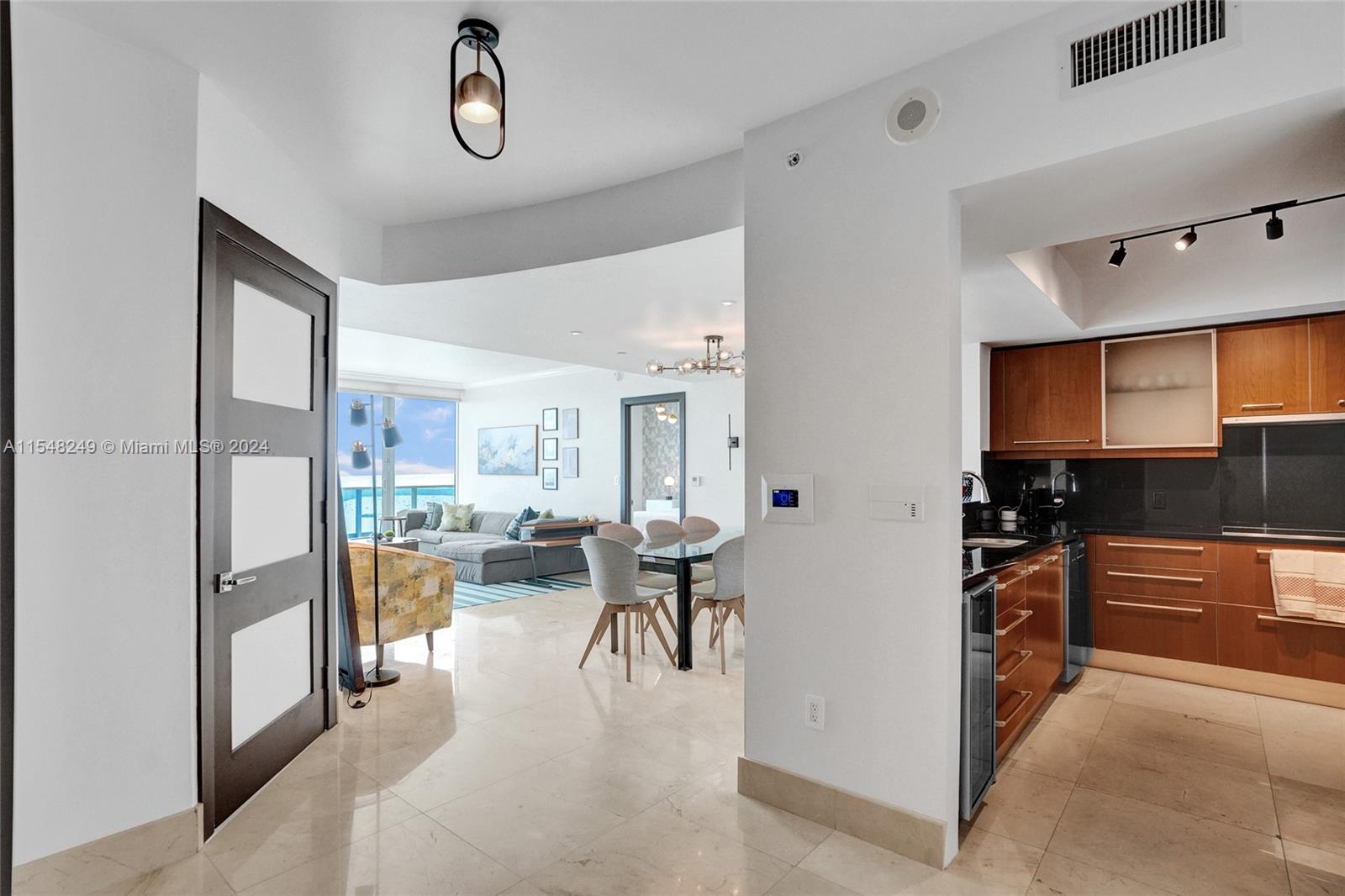 1331 Brickell Bay Dr # 4203